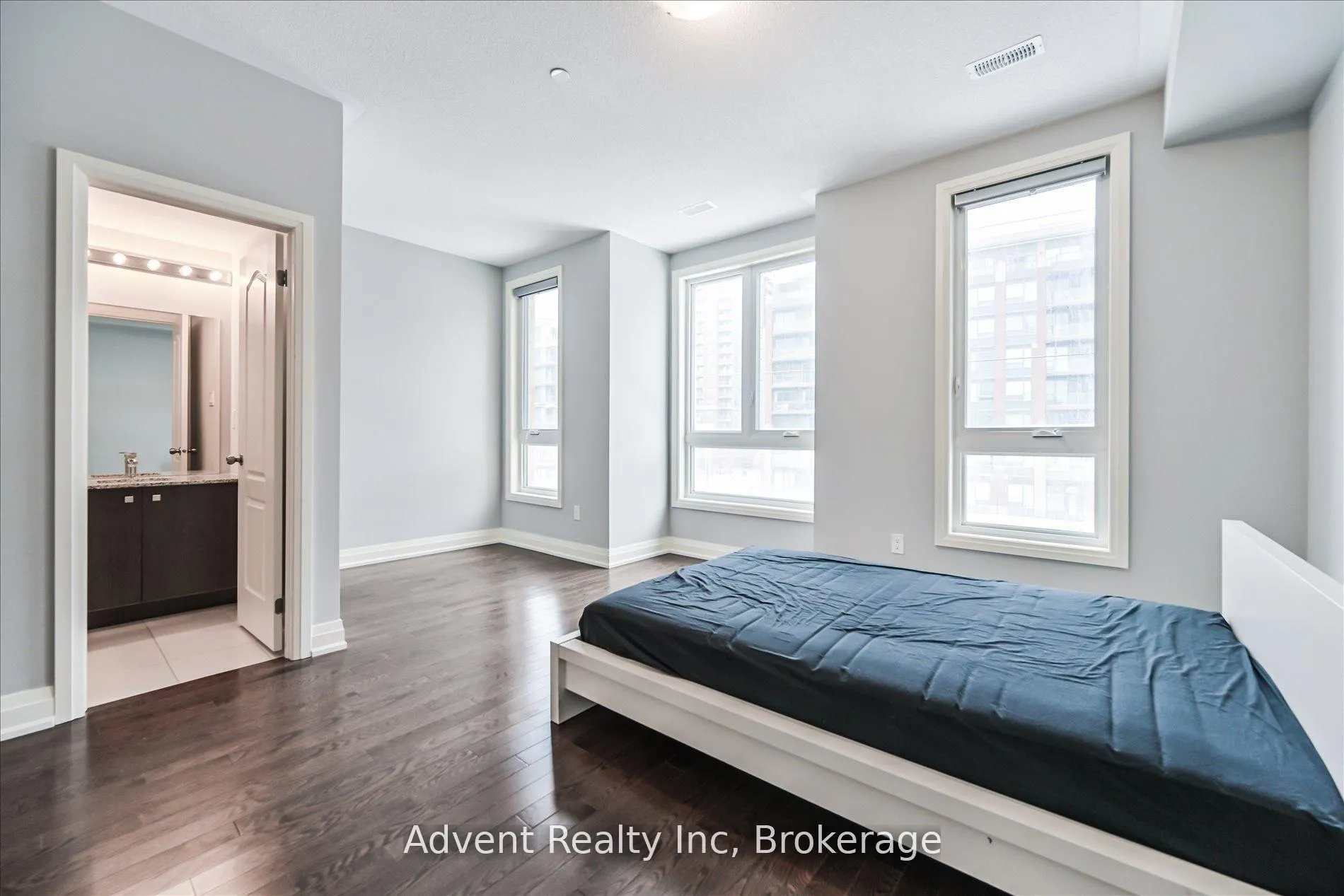 Photo 17 of 3936 Highway 7 E, Markham, Unionville — HOMEH