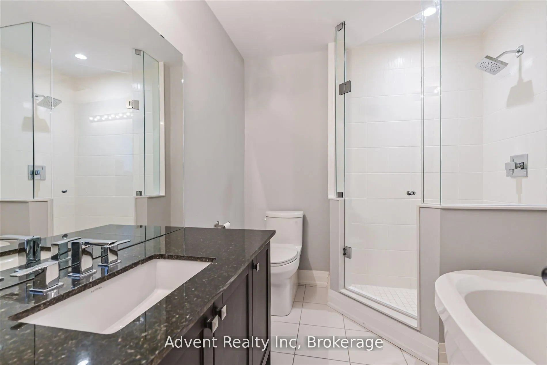 Photo 21 of 3936 Highway 7 E, Markham, Unionville — HOMEH
