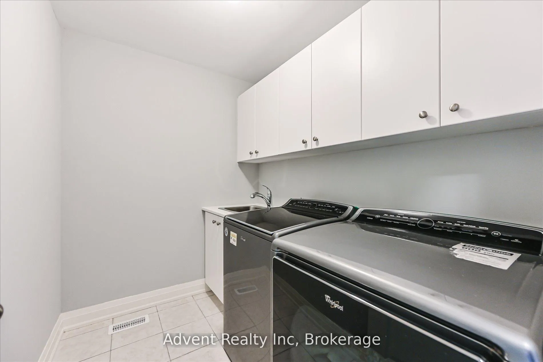 Photo 28 of 3936 Highway 7 E, Markham, Unionville — HOMEH