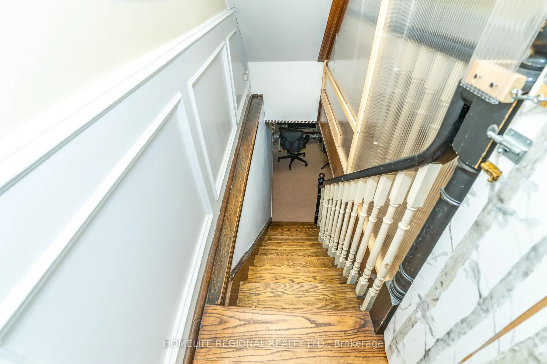 Photo 35 of 122 Emerson Avenue, Toronto, Dovercourt-Wallace Emerson-Junction — HOMEH