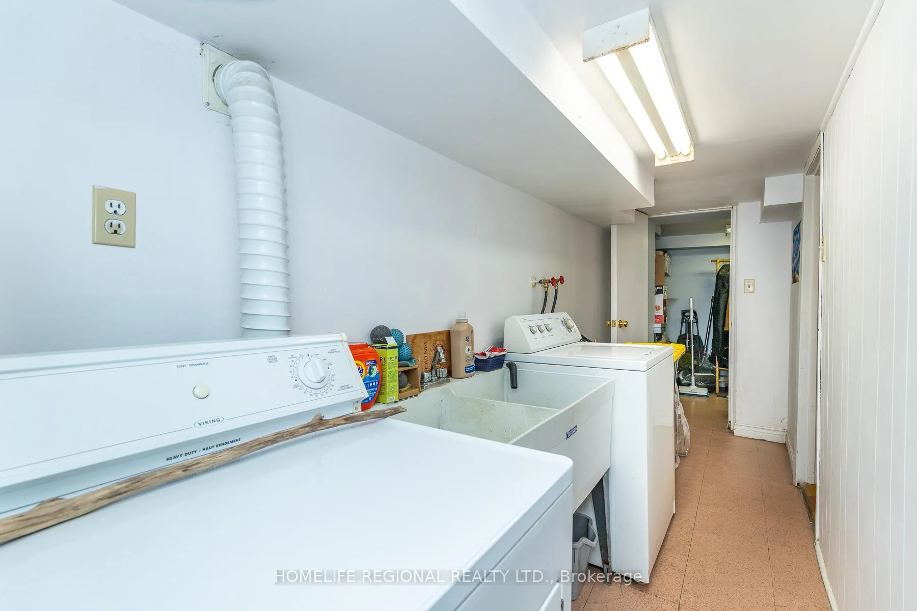 Photo 40 of 122 Emerson Avenue, Toronto, Dovercourt-Wallace Emerson-Junction — HOMEH