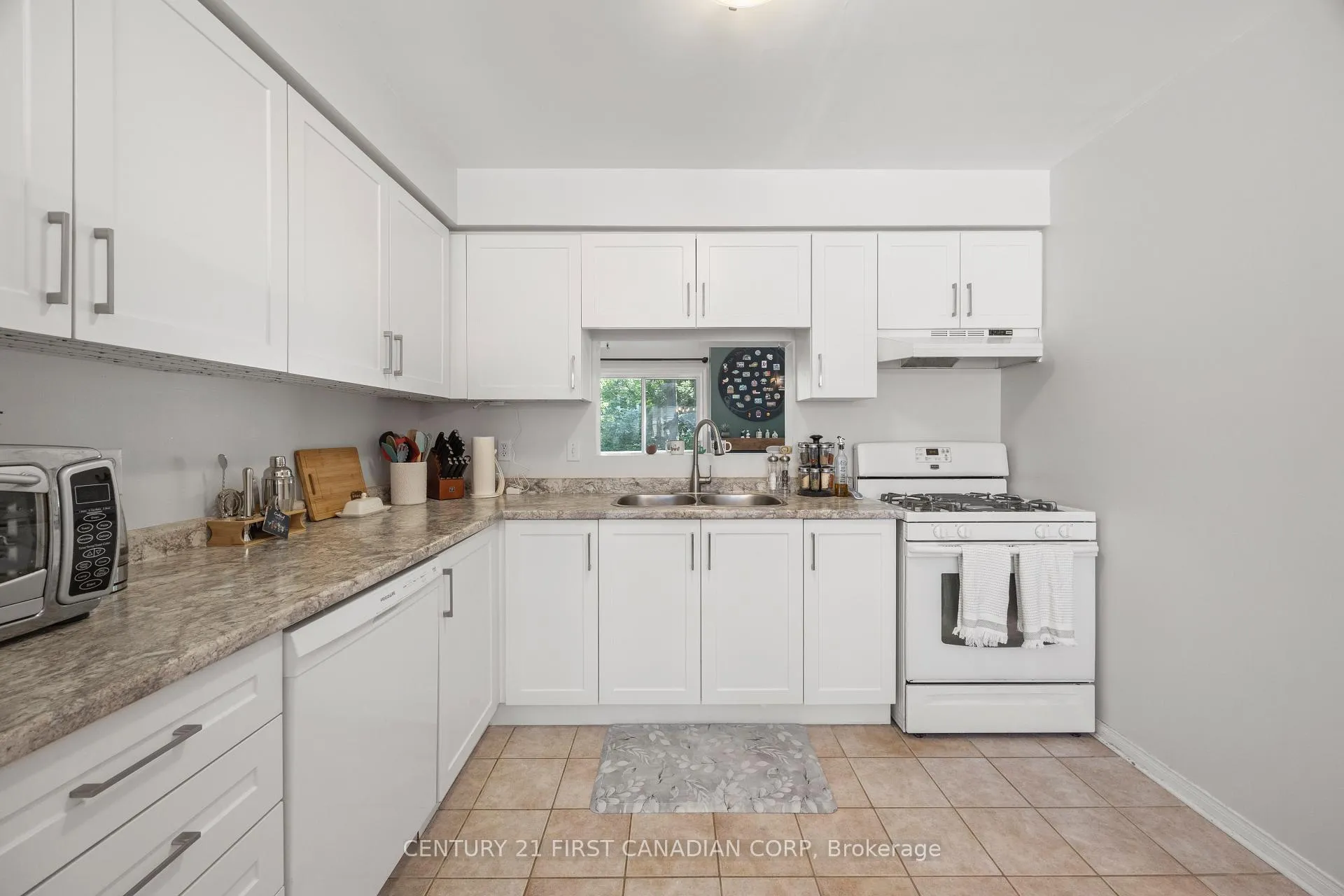Photo 22 of Unit 25, 9 Ailsa Place, London, South J — HOMEH