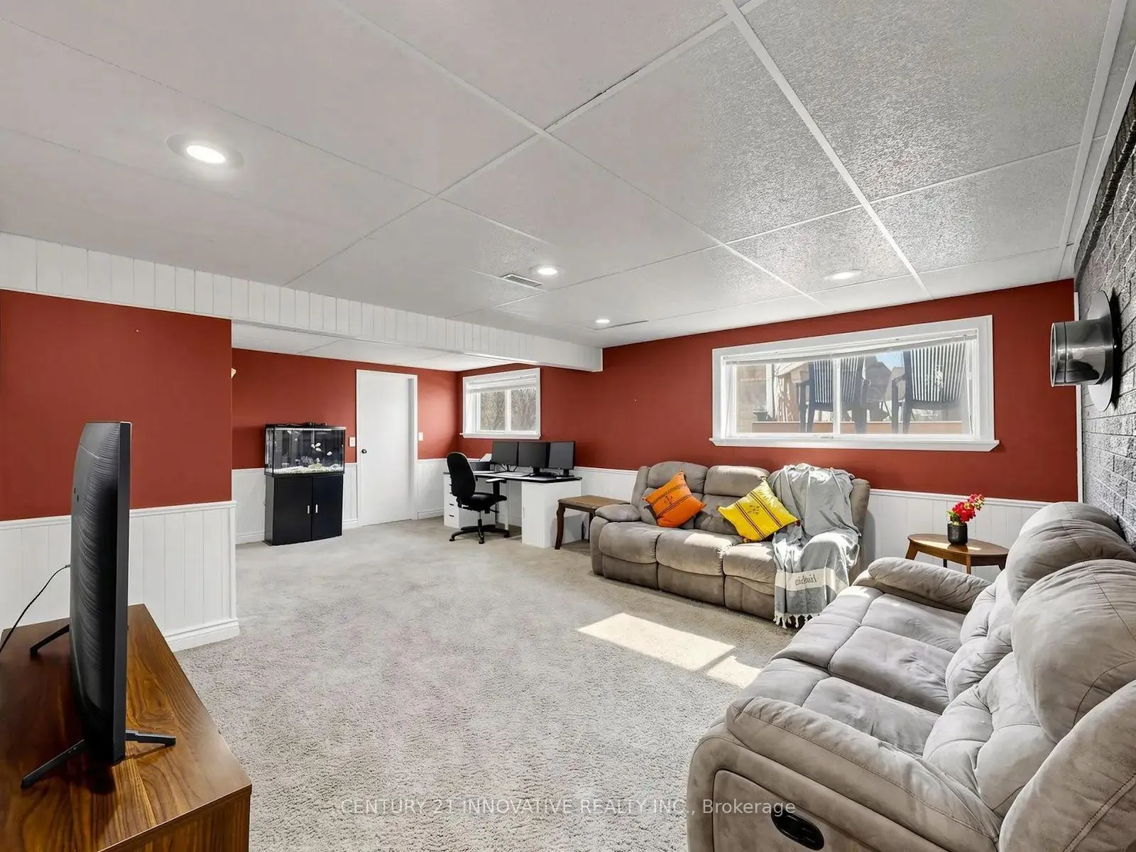 Photo 24 of 36 Deerpark Crescent, Clarington, Bowmanville — HOMEH