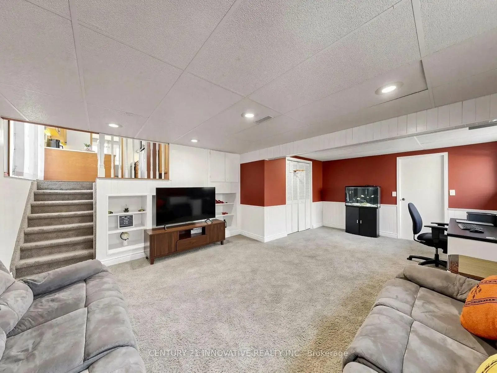 Photo 25 of 36 Deerpark Crescent, Clarington, Bowmanville — HOMEH