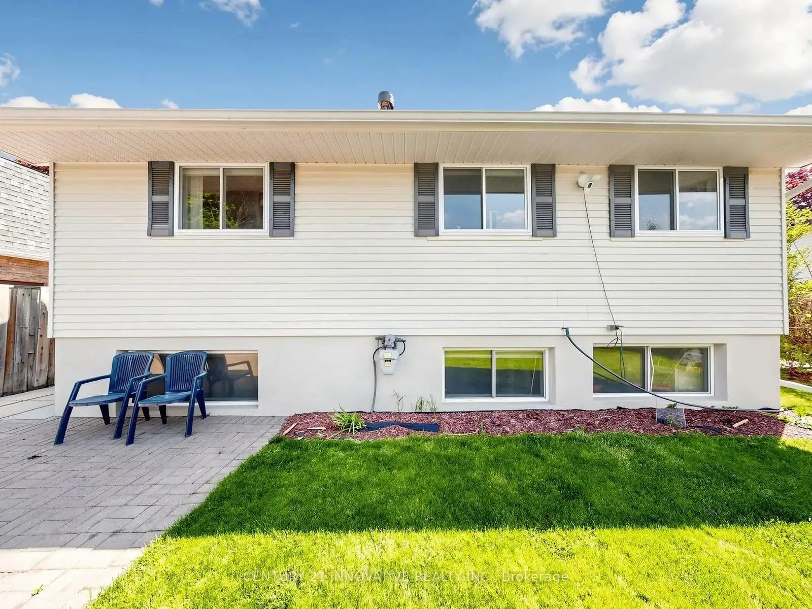 Photo 29 of 36 Deerpark Crescent, Clarington, Bowmanville — HOMEH