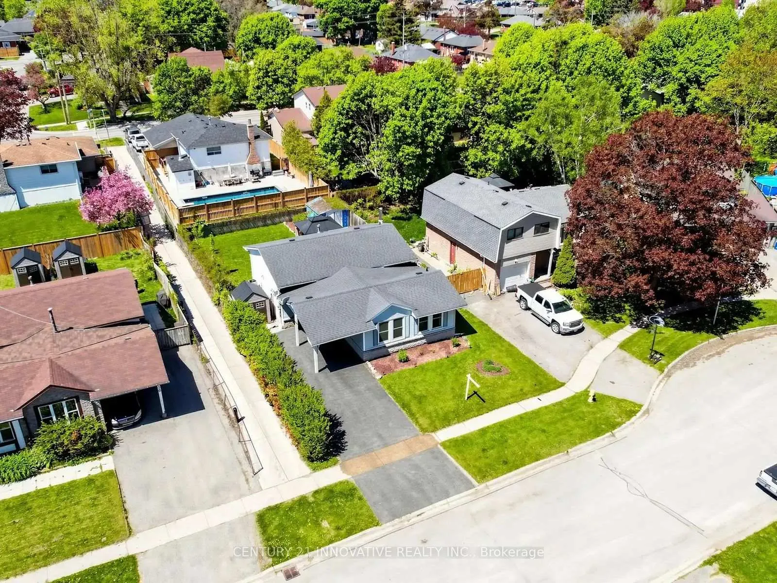 Photo 39 of 36 Deerpark Crescent, Clarington, Bowmanville — HOMEH