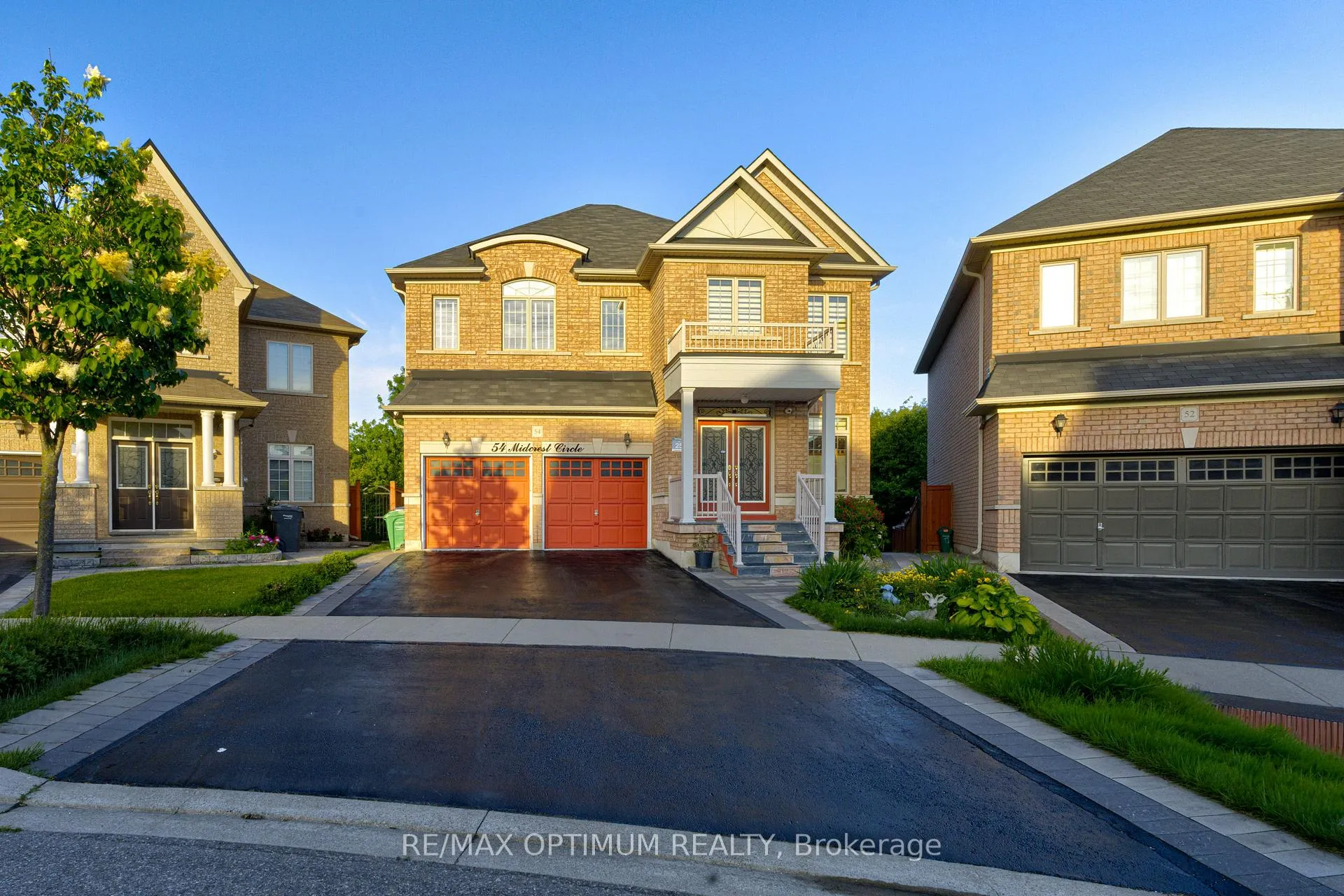 Front of 54 Midcrest Circle