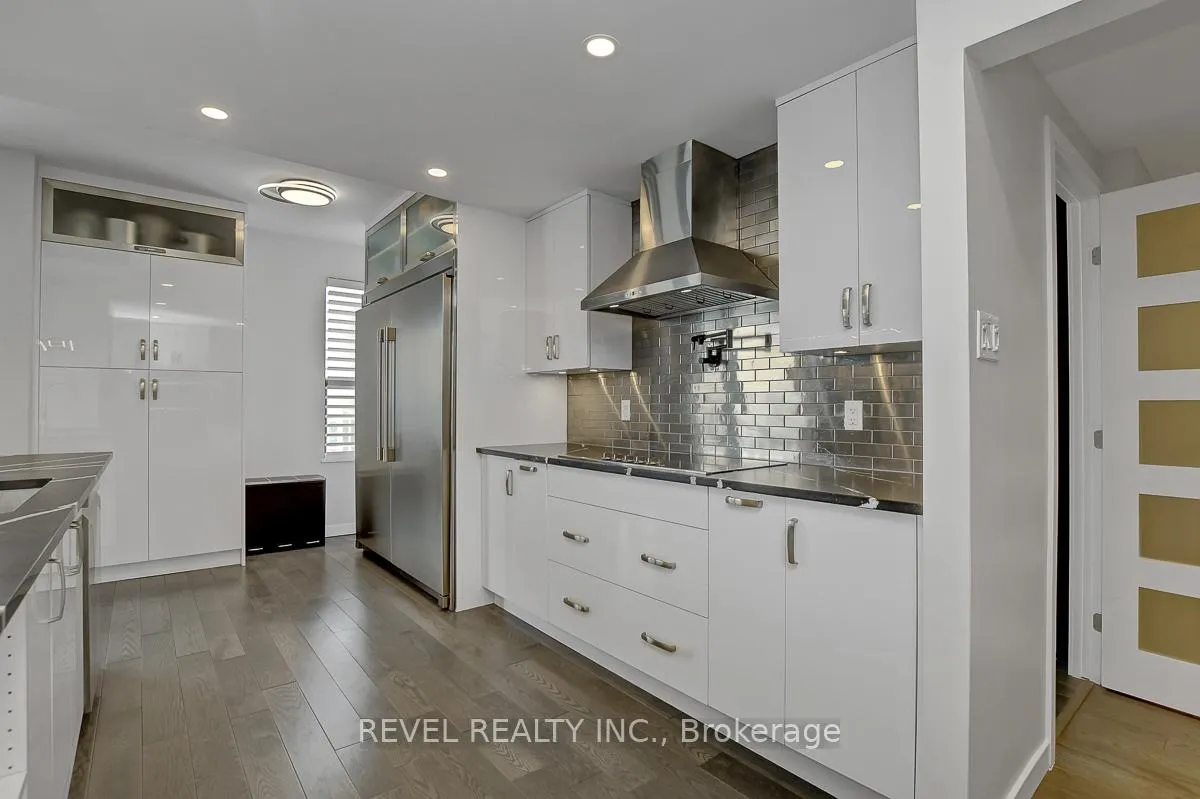 Photo 5 of Unit 2101, 556 Laurier Avenue W, Ottawa, Ottawa Centre — HOMEH