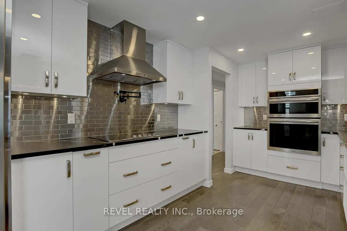 Photo 6 of Unit 2101, 556 Laurier Avenue W, Ottawa, Ottawa Centre — HOMEH