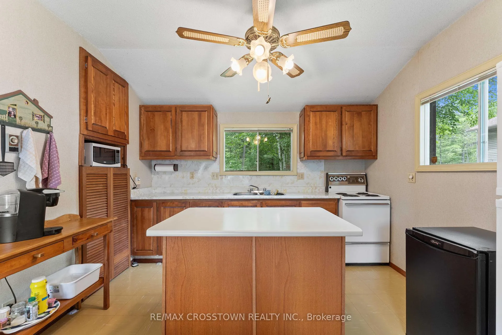 Photo 13 of 3355 Riverdale Drive, Severn, Rural Severn — HOMEH