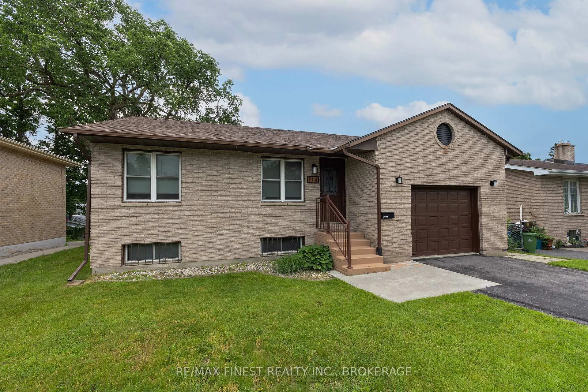 Photo 42 of 114 Joyce Street, Kingston, Rideau — HOMEH
