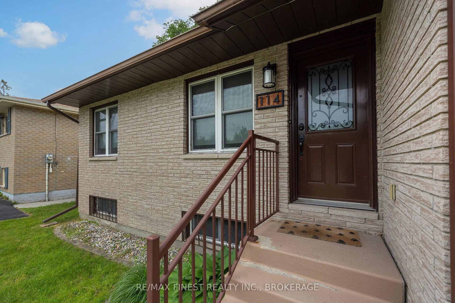 Photo 4 of 114 Joyce Street, Kingston, Rideau — HOMEH