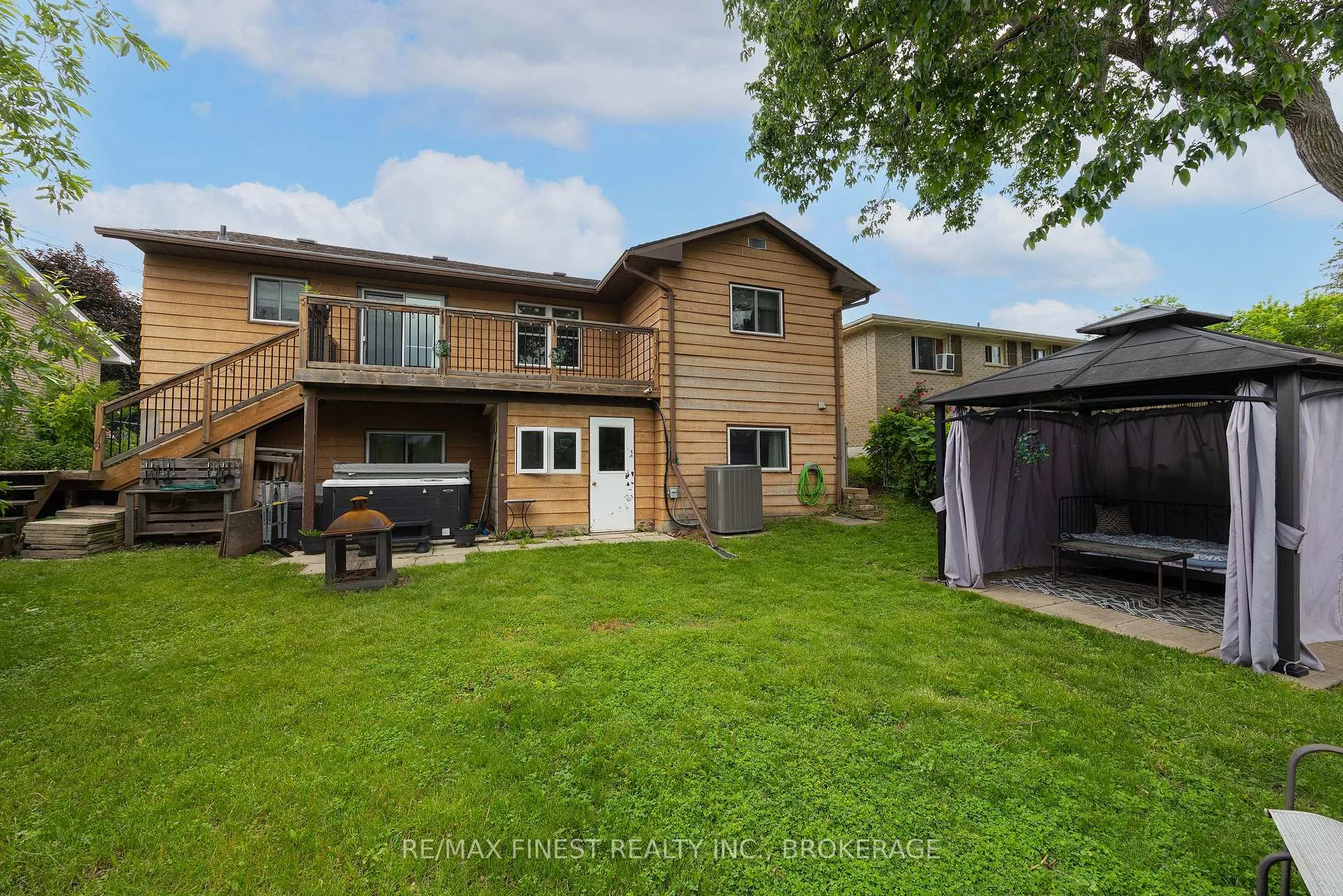 Photo 44 of 114 Joyce Street, Kingston, Rideau — HOMEH