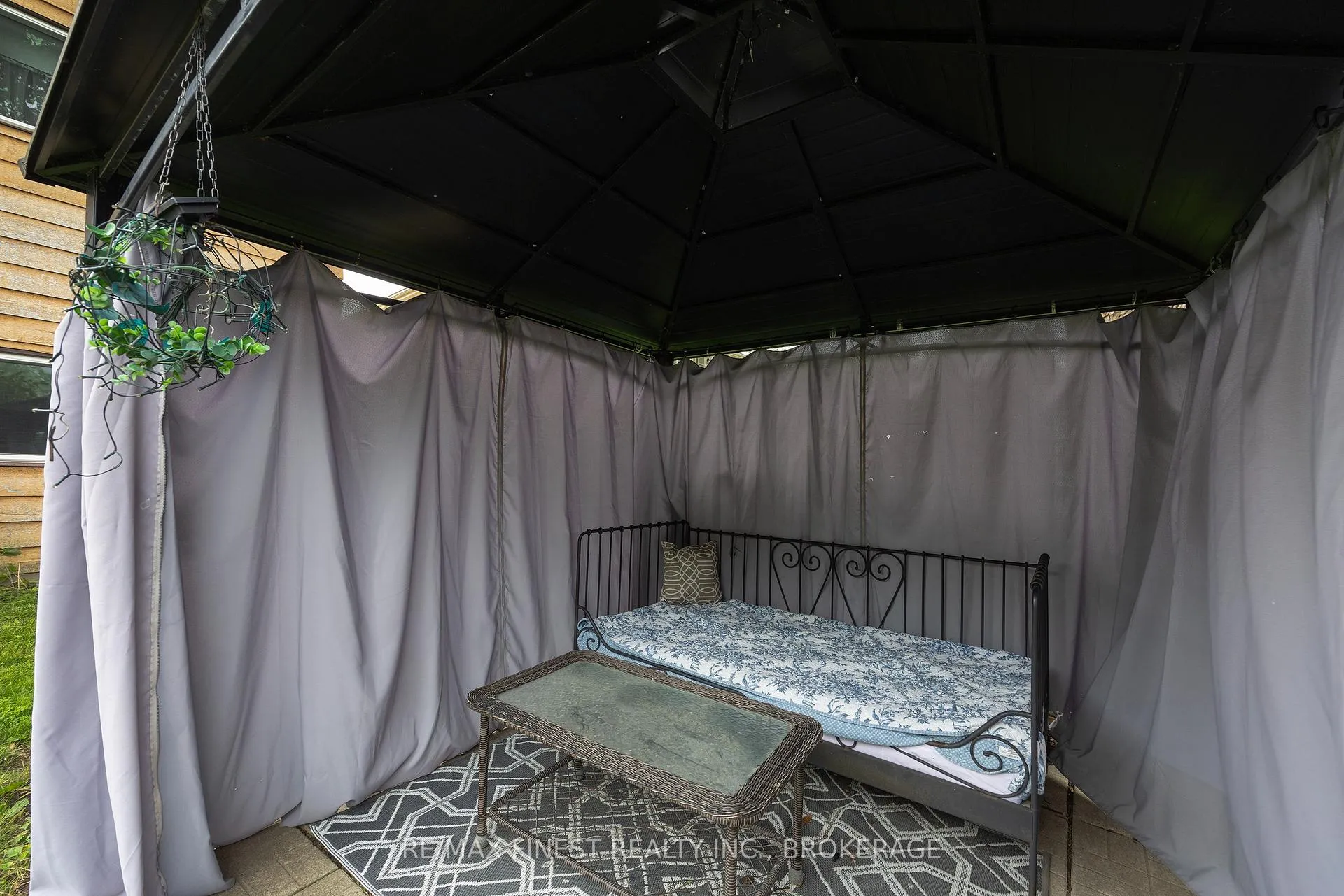 Photo 45 of 114 Joyce Street, Kingston, Rideau — HOMEH