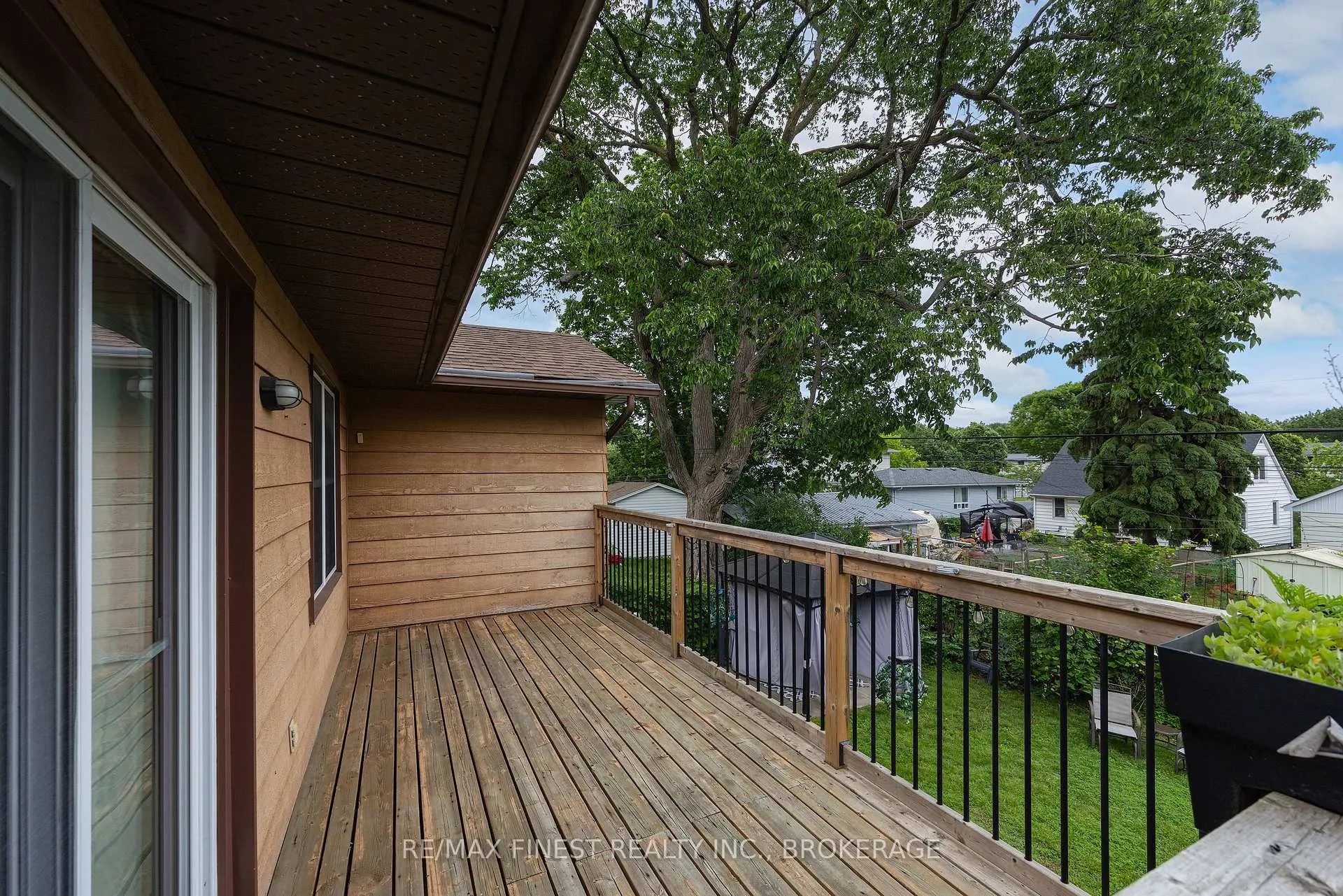 Photo 49 of 114 Joyce Street, Kingston, Rideau — HOMEH