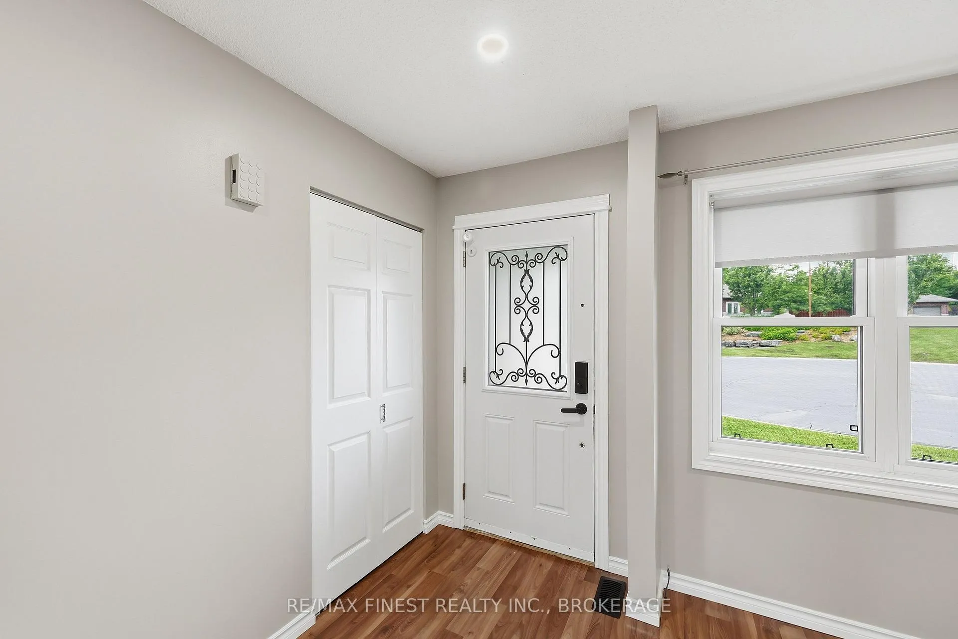 Photo 12 of 114 Joyce Street, Kingston, Rideau — HOMEH