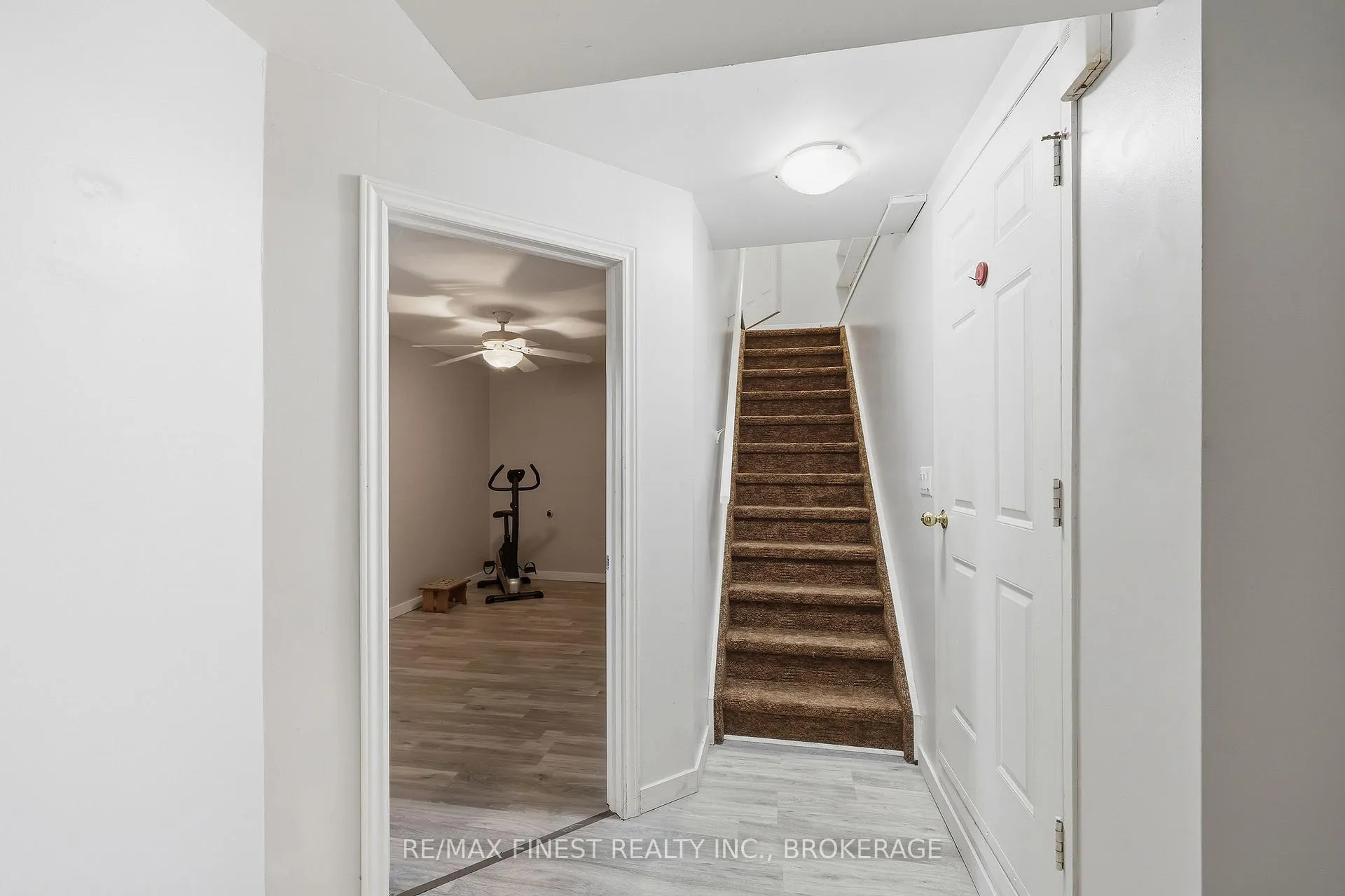 Photo 30 of 114 Joyce Street, Kingston, Rideau — HOMEH