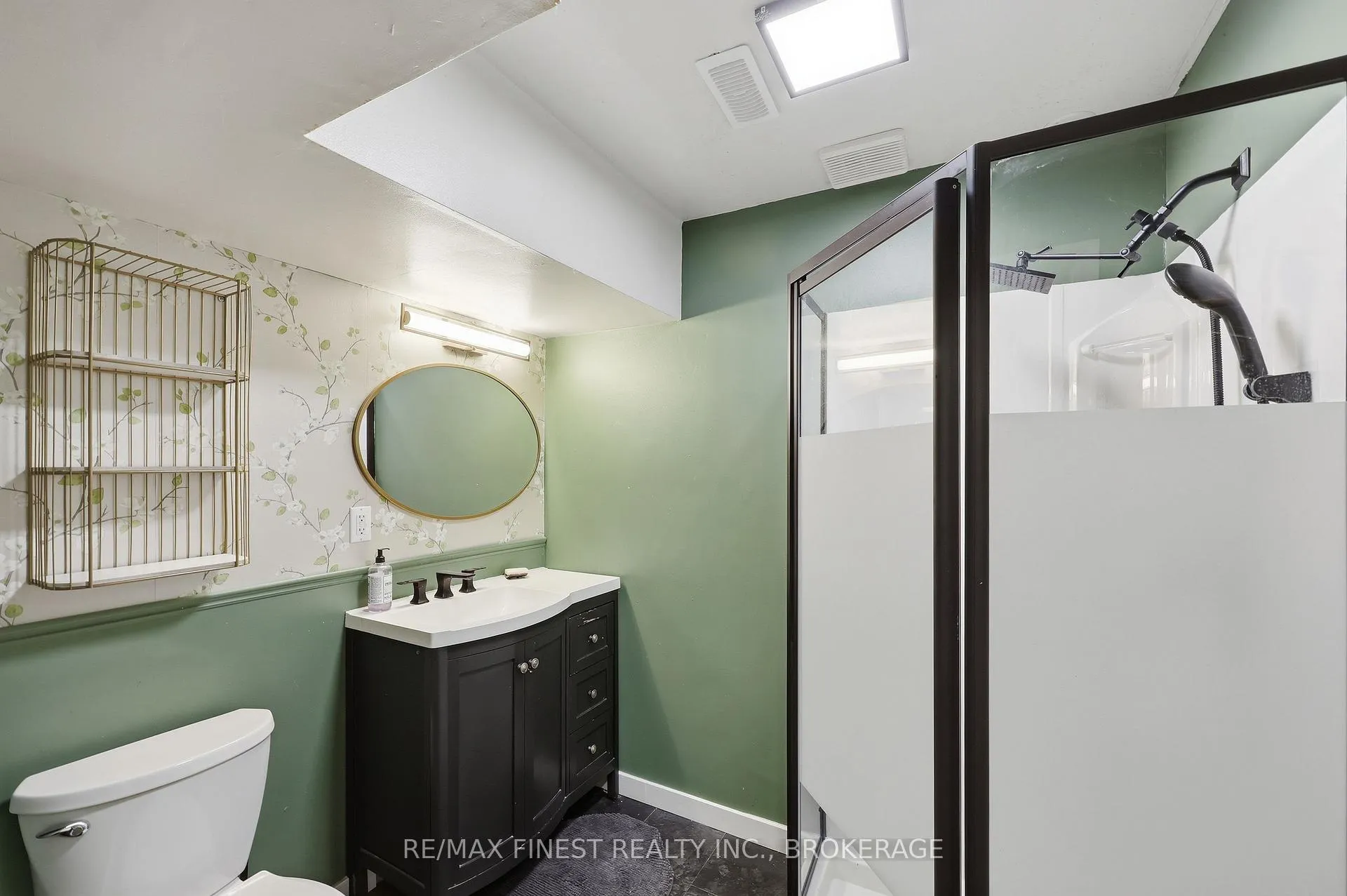 Photo 36 of 114 Joyce Street, Kingston, Rideau — HOMEH