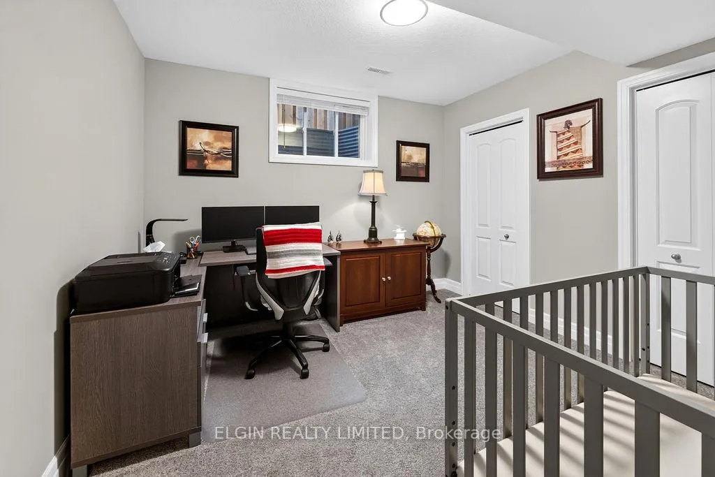 Photo 18 of 40 Glengariff Drive, Southwold, Talbotville — HOMEH