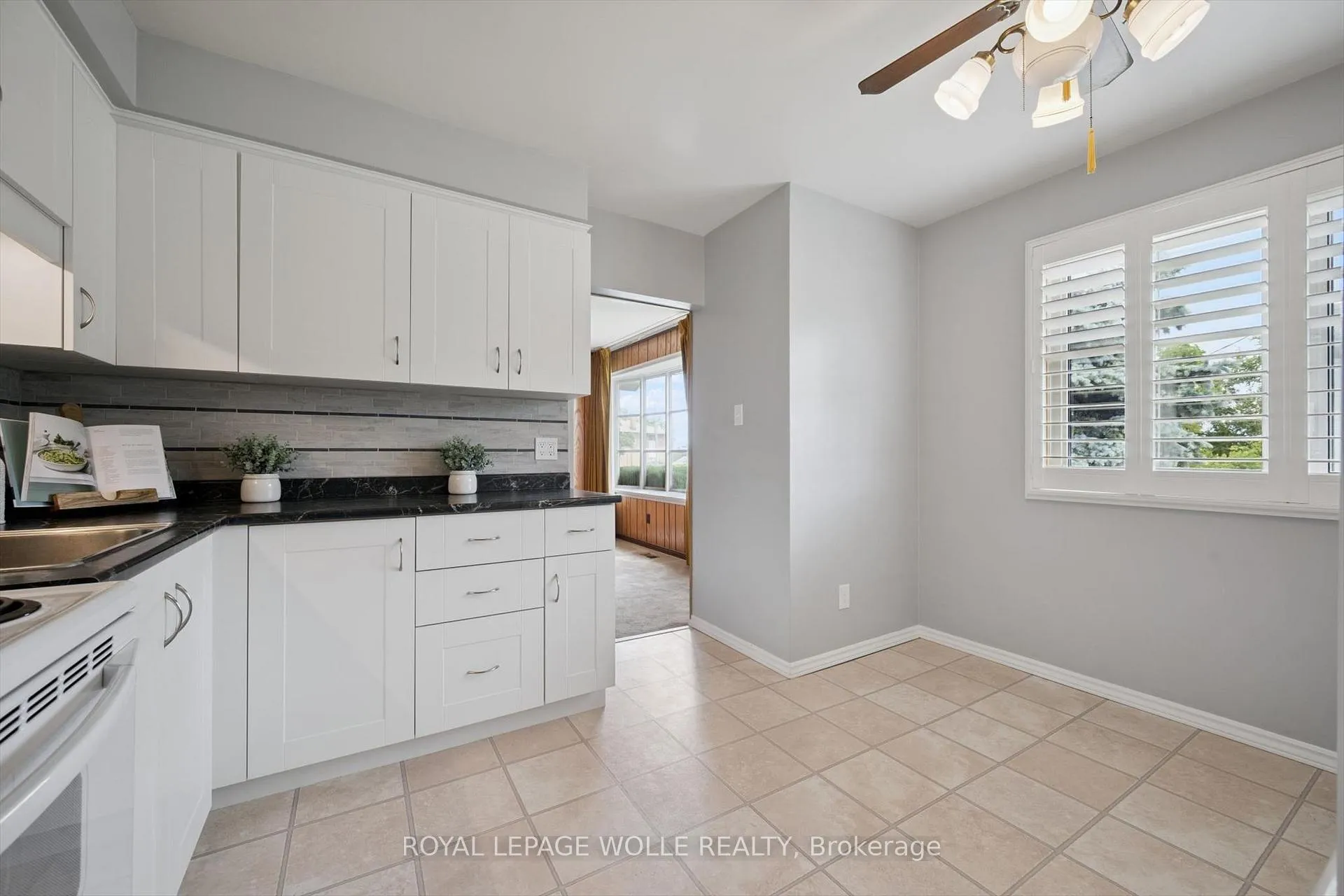 Photo 15 of 19 Weichel Street, Kitchener — HOMEH