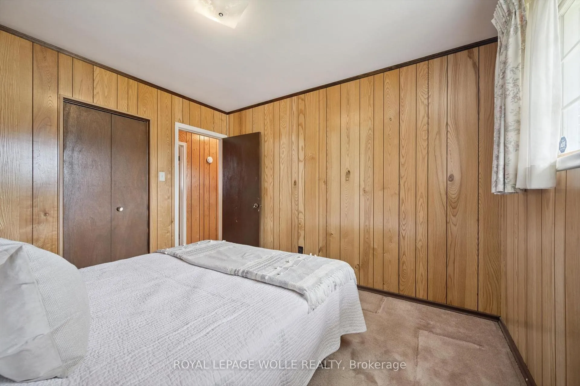 Photo 20 of 19 Weichel Street, Kitchener — HOMEH