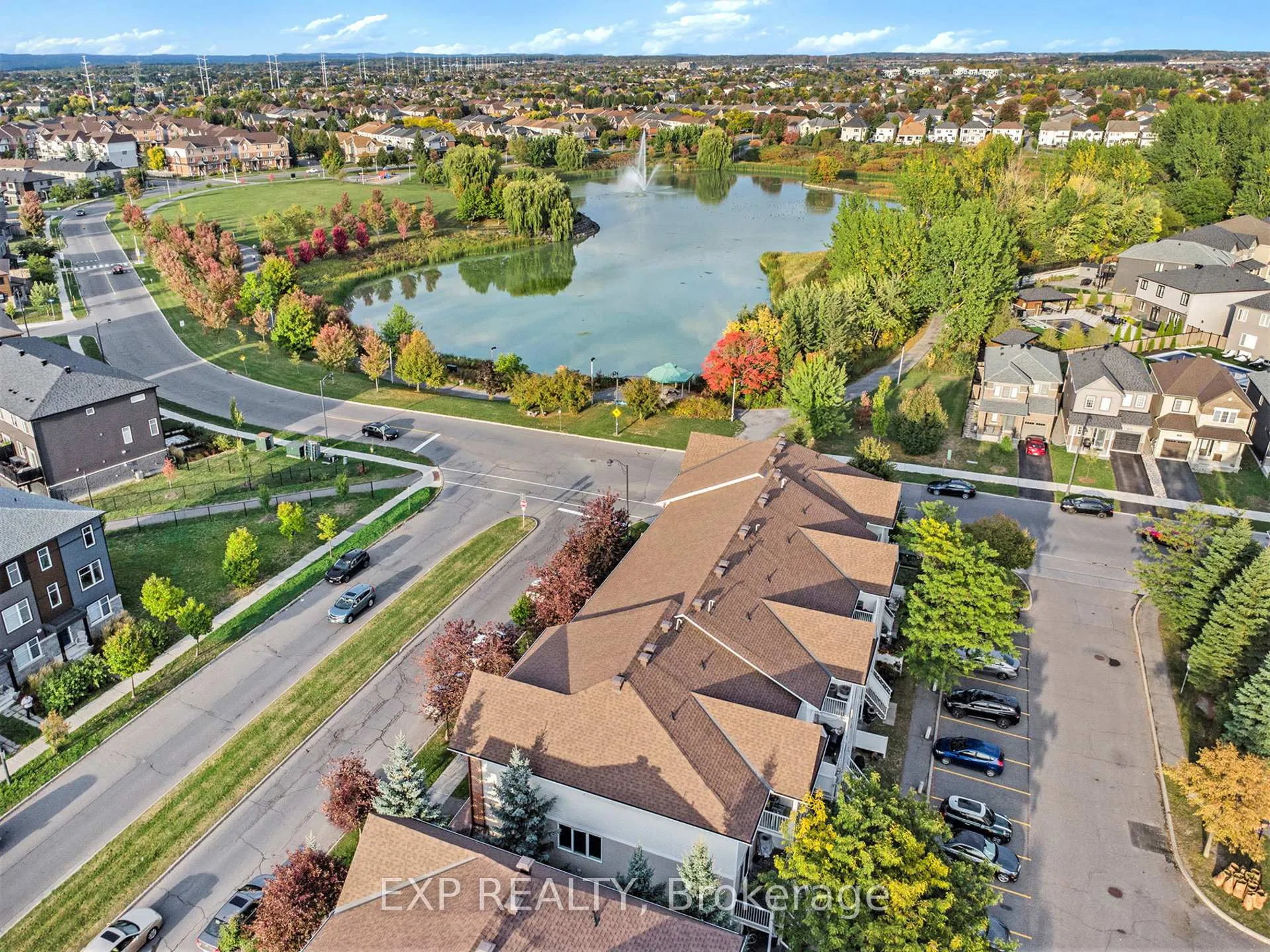 Photo 3 of 74 Lakepointe Drive, Ottawa, Avalon East — HOMEH