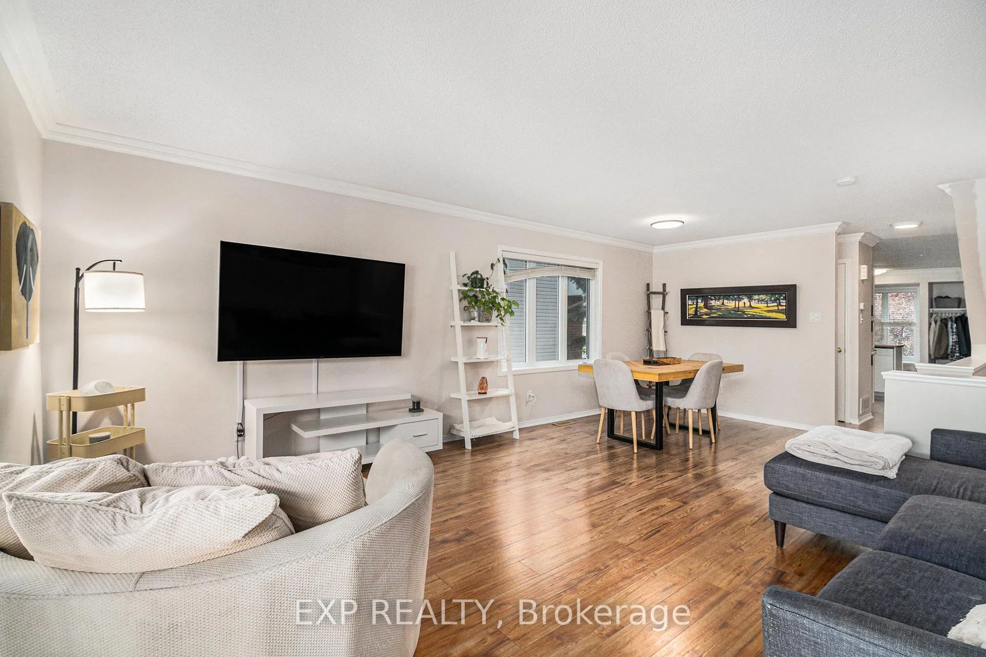 Photo 6 of 74 Lakepointe Drive, Ottawa, Avalon East — HOMEH