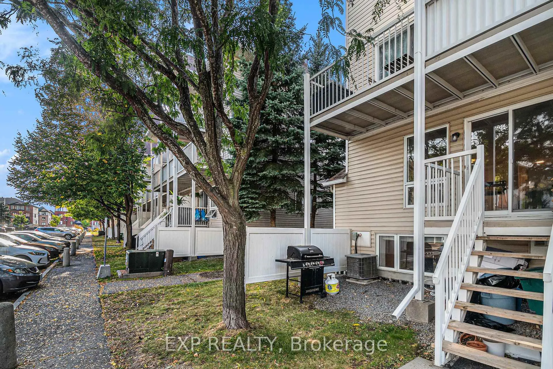 Photo 25 of 74 Lakepointe Drive, Ottawa, Avalon East — HOMEH