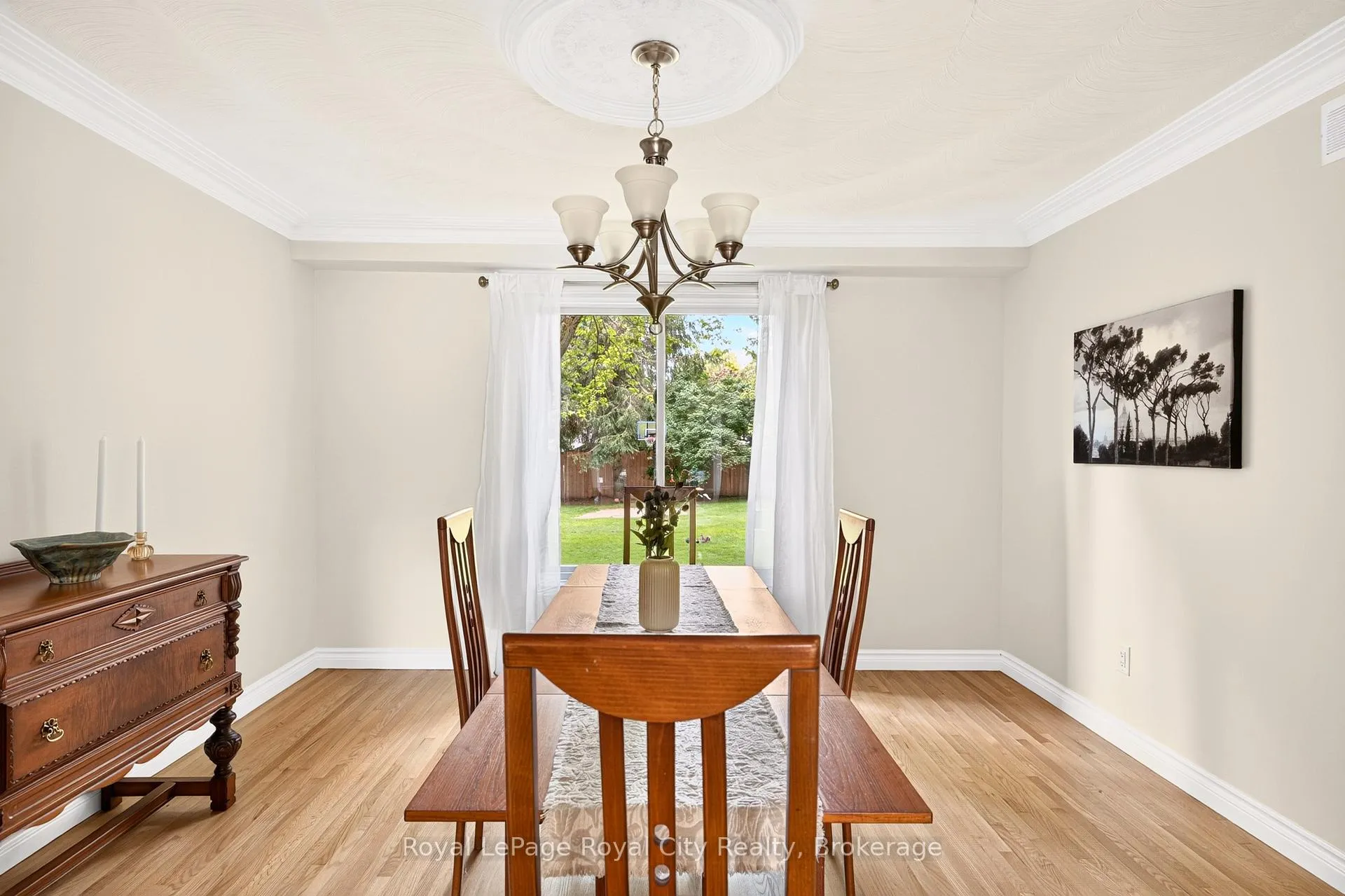 Photo 10 of 9 Darren Place, Guelph/Eramosa, Rural Guelph/Eramosa East — HOMEH