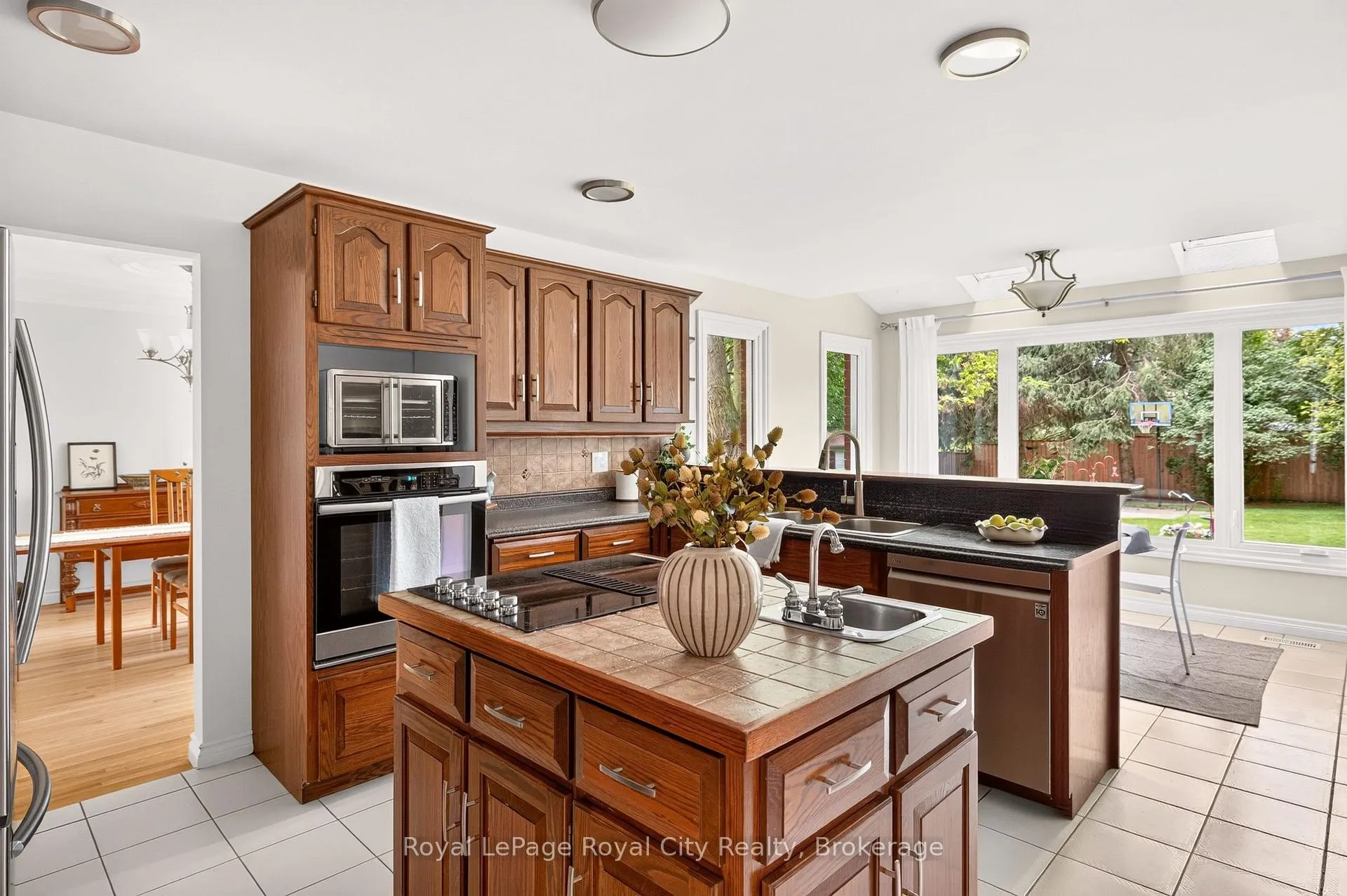 Photo 12 of 9 Darren Place, Guelph/Eramosa, Rural Guelph/Eramosa East — HOMEH