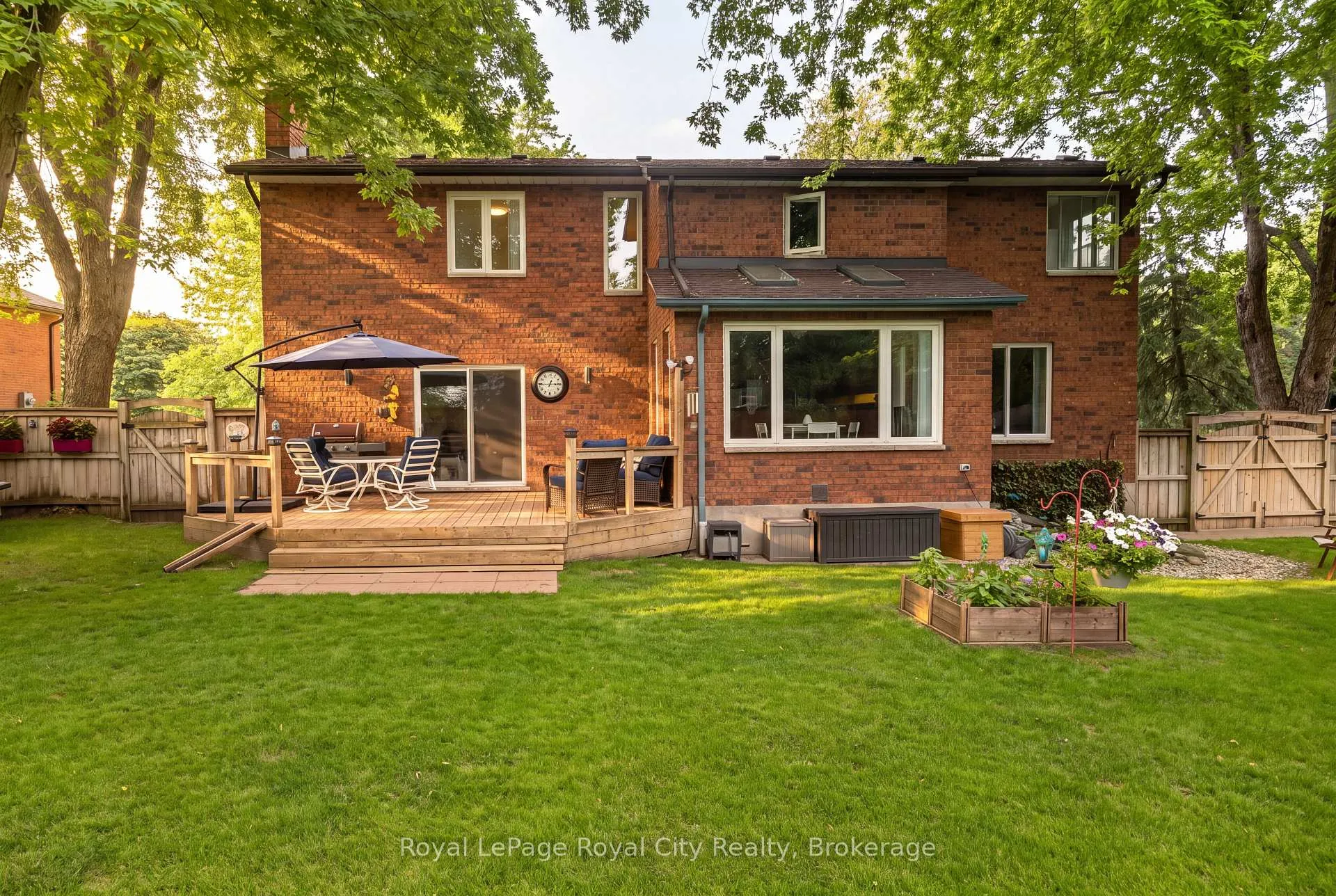 Photo 40 of 9 Darren Place, Guelph/Eramosa, Rural Guelph/Eramosa East — HOMEH