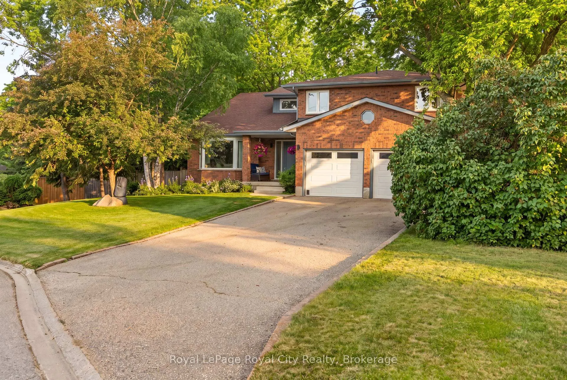 Photo 46 of 9 Darren Place, Guelph/Eramosa, Rural Guelph/Eramosa East — HOMEH
