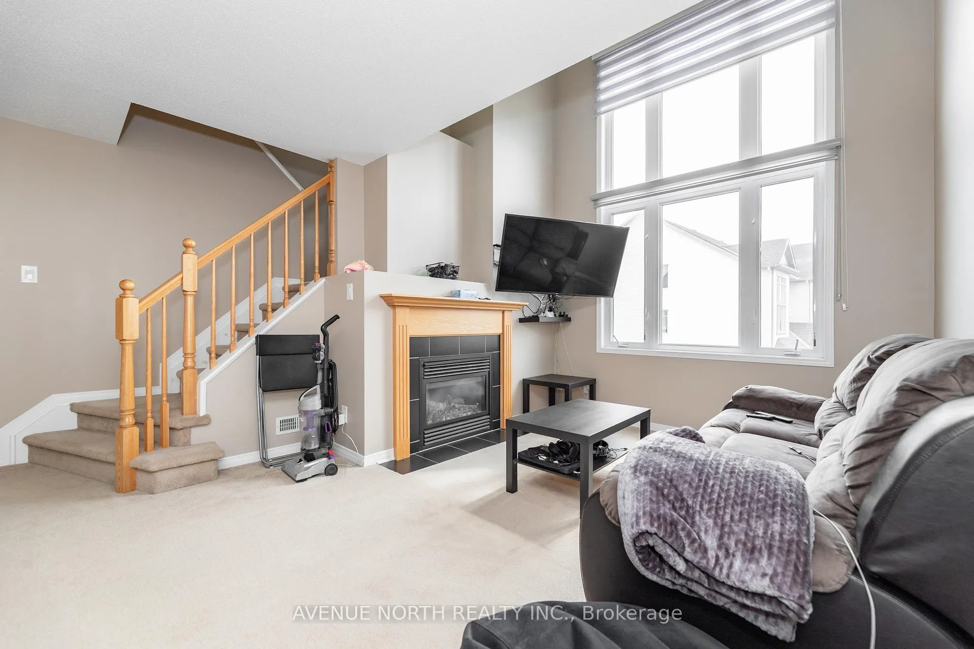 Photo 9 of 362 Galston Private, Ottawa, Mer Bleue/Bradley Estates/Anderson Park — HOMEH