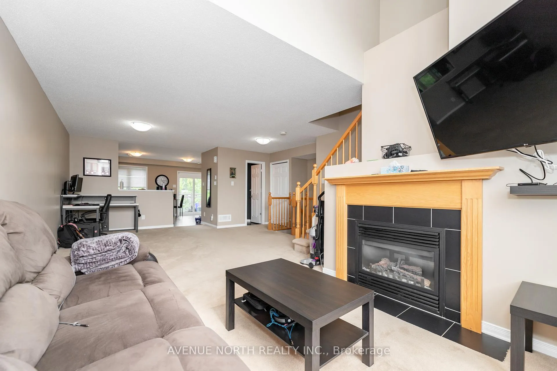 Photo 10 of 362 Galston Private, Ottawa, Mer Bleue/Bradley Estates/Anderson Park — HOMEH