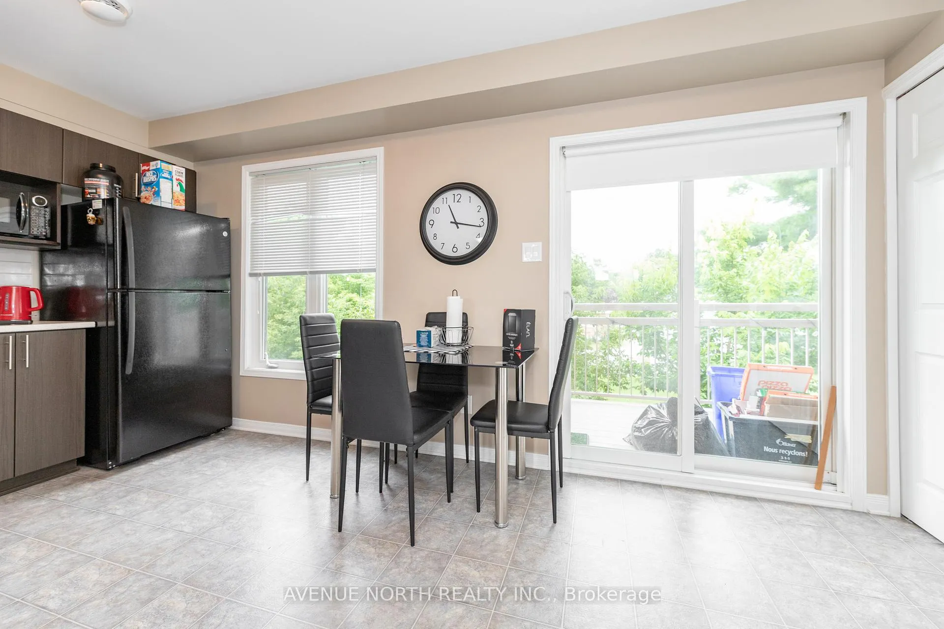 Photo 14 of 362 Galston Private, Ottawa, Mer Bleue/Bradley Estates/Anderson Park — HOMEH