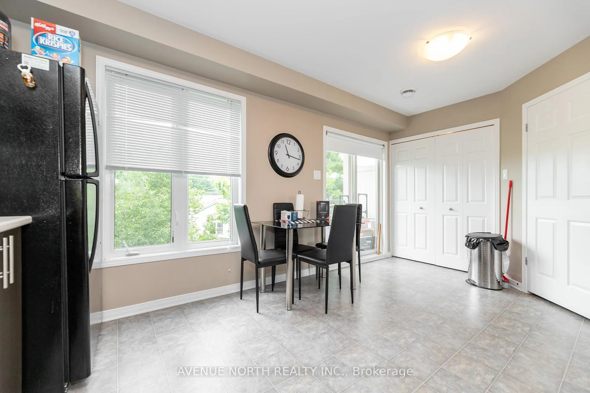 Photo 15 of 362 Galston Private, Ottawa, Mer Bleue/Bradley Estates/Anderson Park — HOMEH