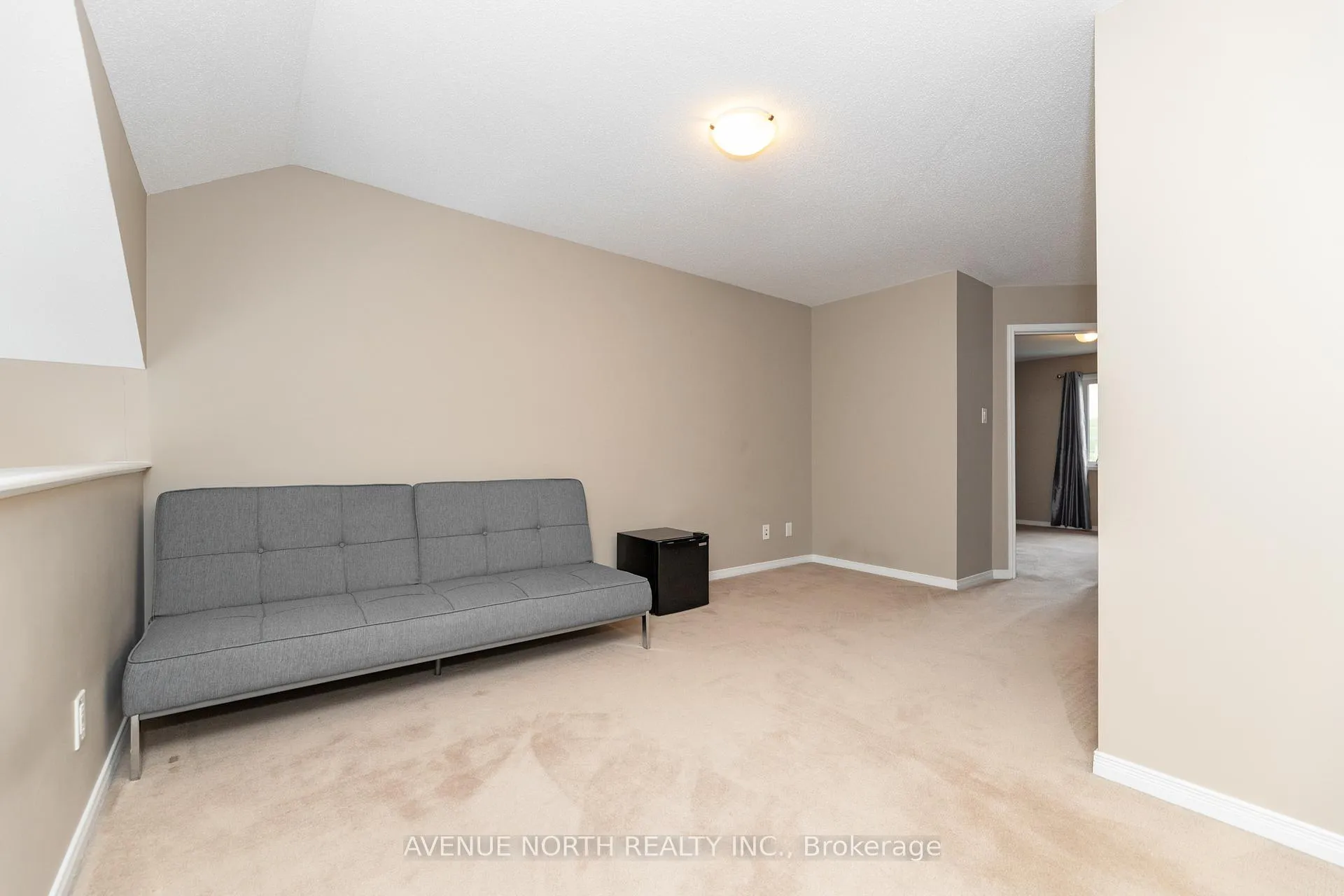 Photo 20 of 362 Galston Private, Ottawa, Mer Bleue/Bradley Estates/Anderson Park — HOMEH