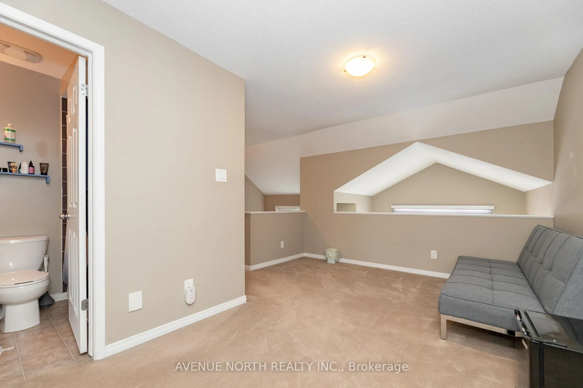 Photo 21 of 362 Galston Private, Ottawa, Mer Bleue/Bradley Estates/Anderson Park — HOMEH