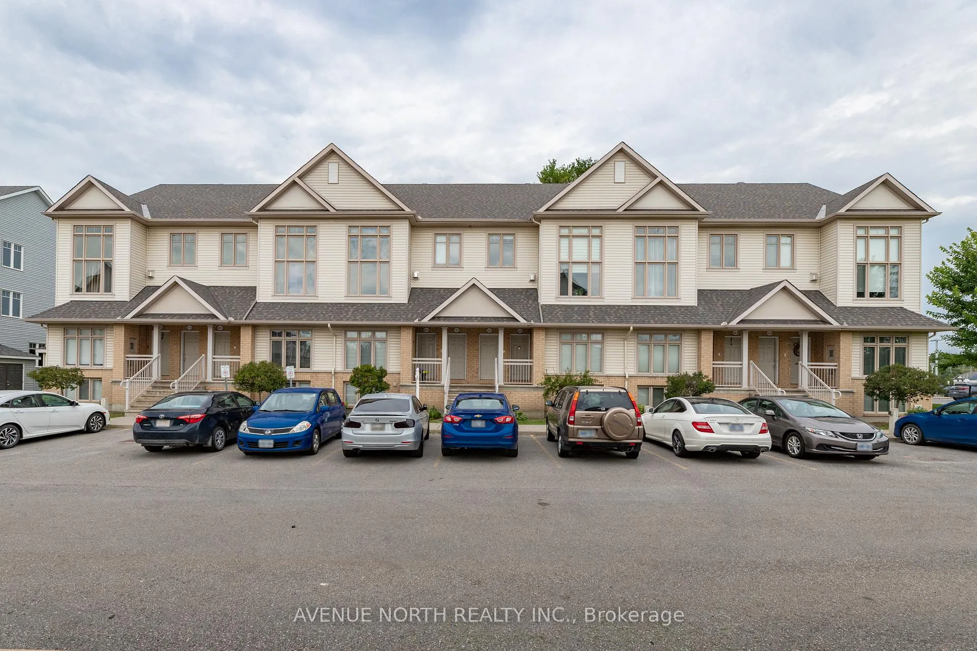 Photo 37 of 362 Galston Private, Ottawa, Mer Bleue/Bradley Estates/Anderson Park — HOMEH
