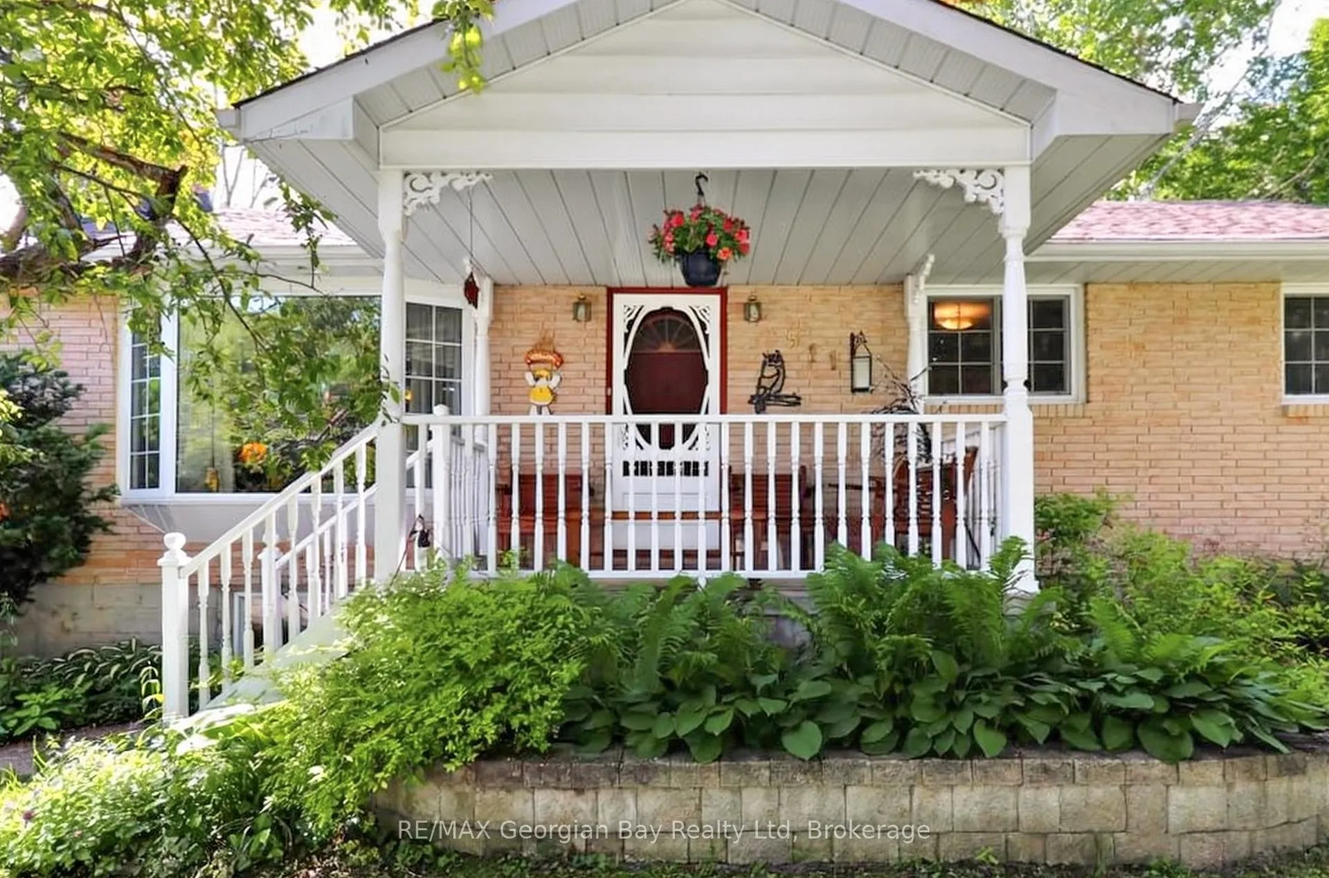 Photo 3 of 511 Camilla Street, Tay, Port McNicoll — HOMEH
