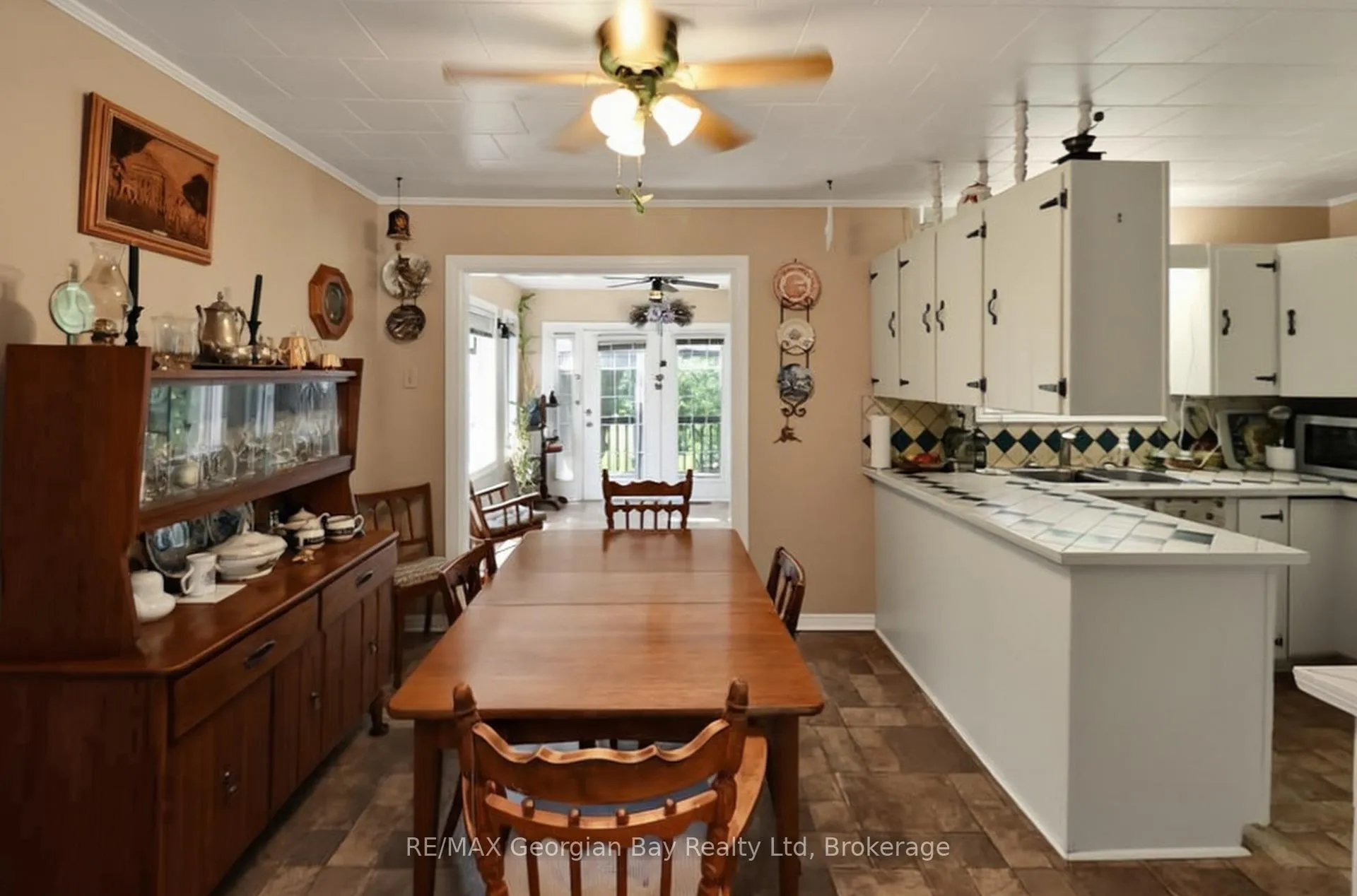 Photo 10 of 511 Camilla Street, Tay, Port McNicoll — HOMEH