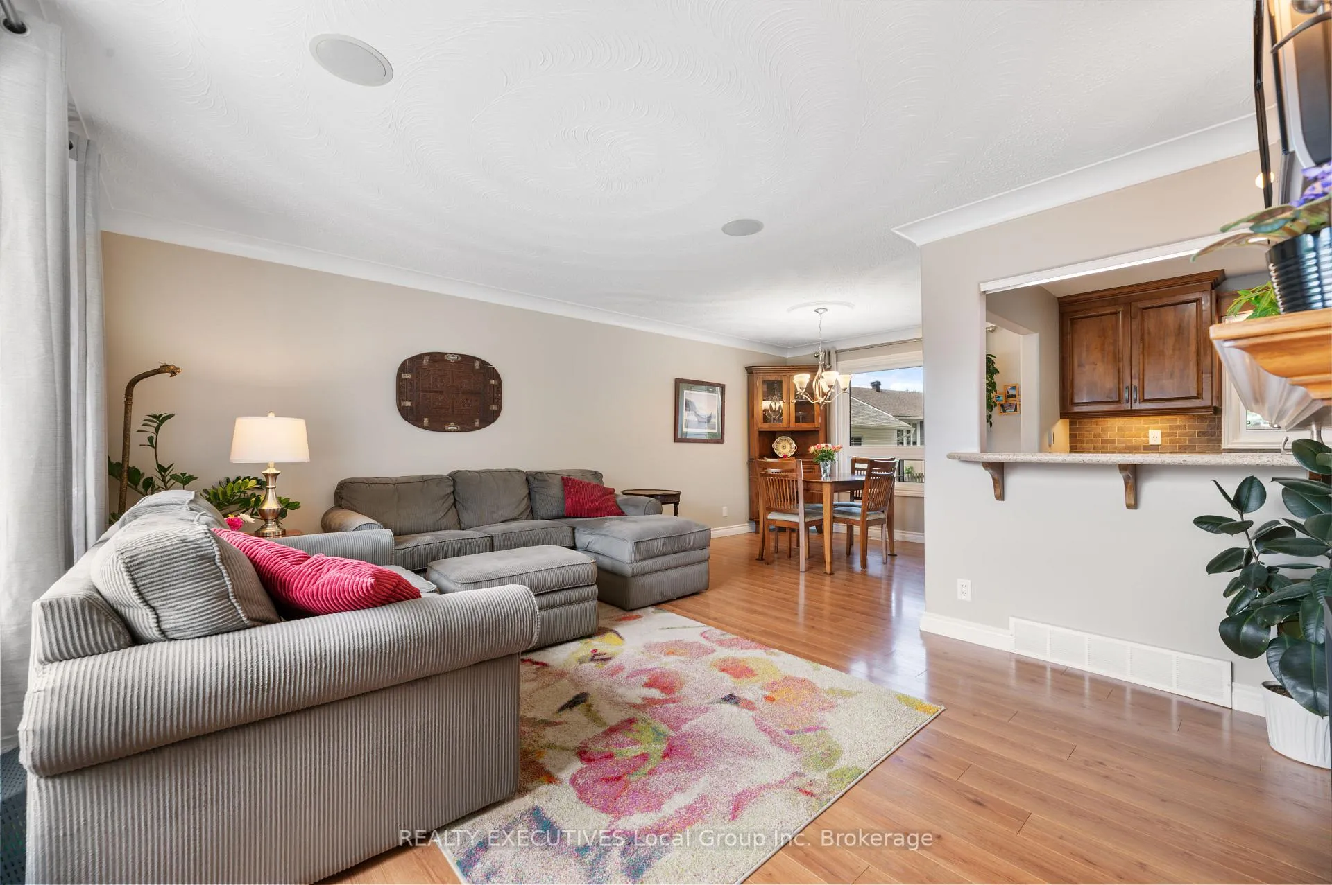 Photo 5 of 1452 Pinegrove Crescent, North Bay, West End — HOMEH