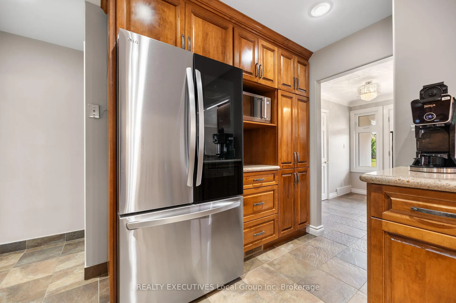 Photo 13 of 1452 Pinegrove Crescent, North Bay, West End — HOMEH
