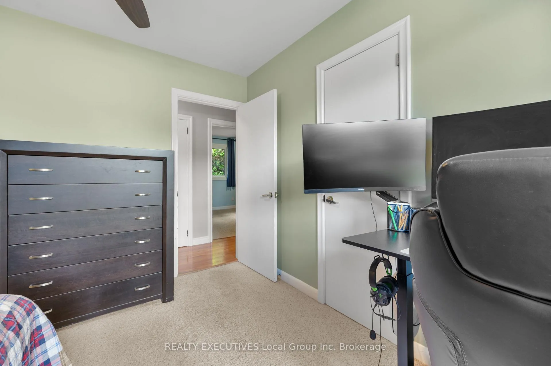 Photo 21 of 1452 Pinegrove Crescent, North Bay, West End — HOMEH