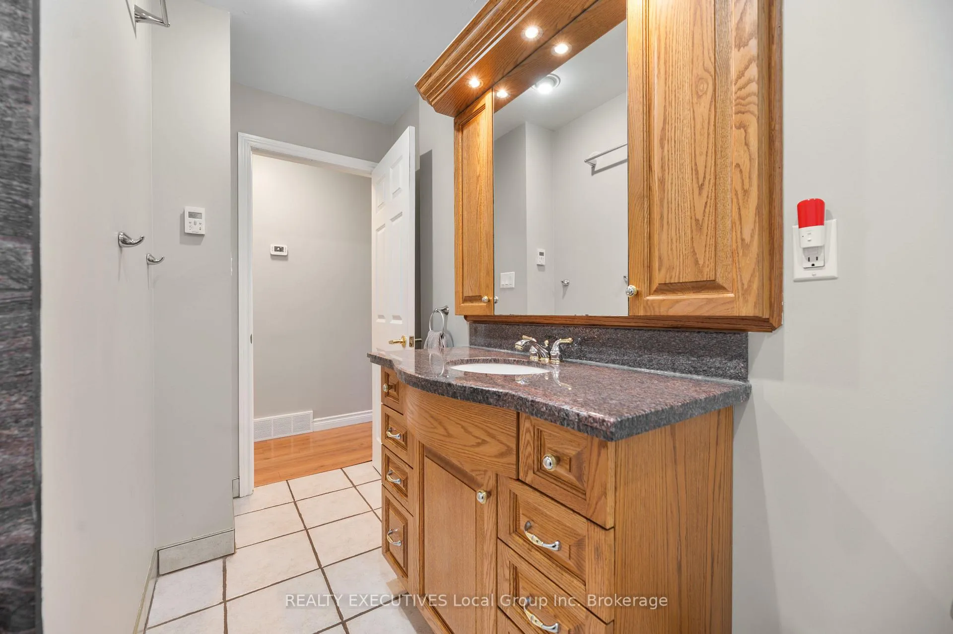 Photo 23 of 1452 Pinegrove Crescent, North Bay, West End — HOMEH