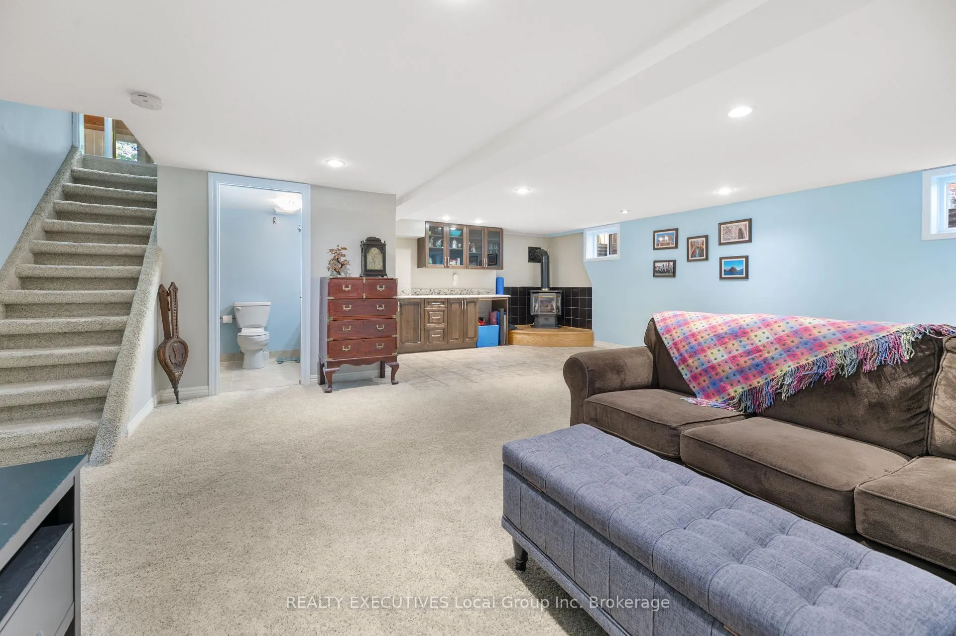Photo 25 of 1452 Pinegrove Crescent, North Bay, West End — HOMEH