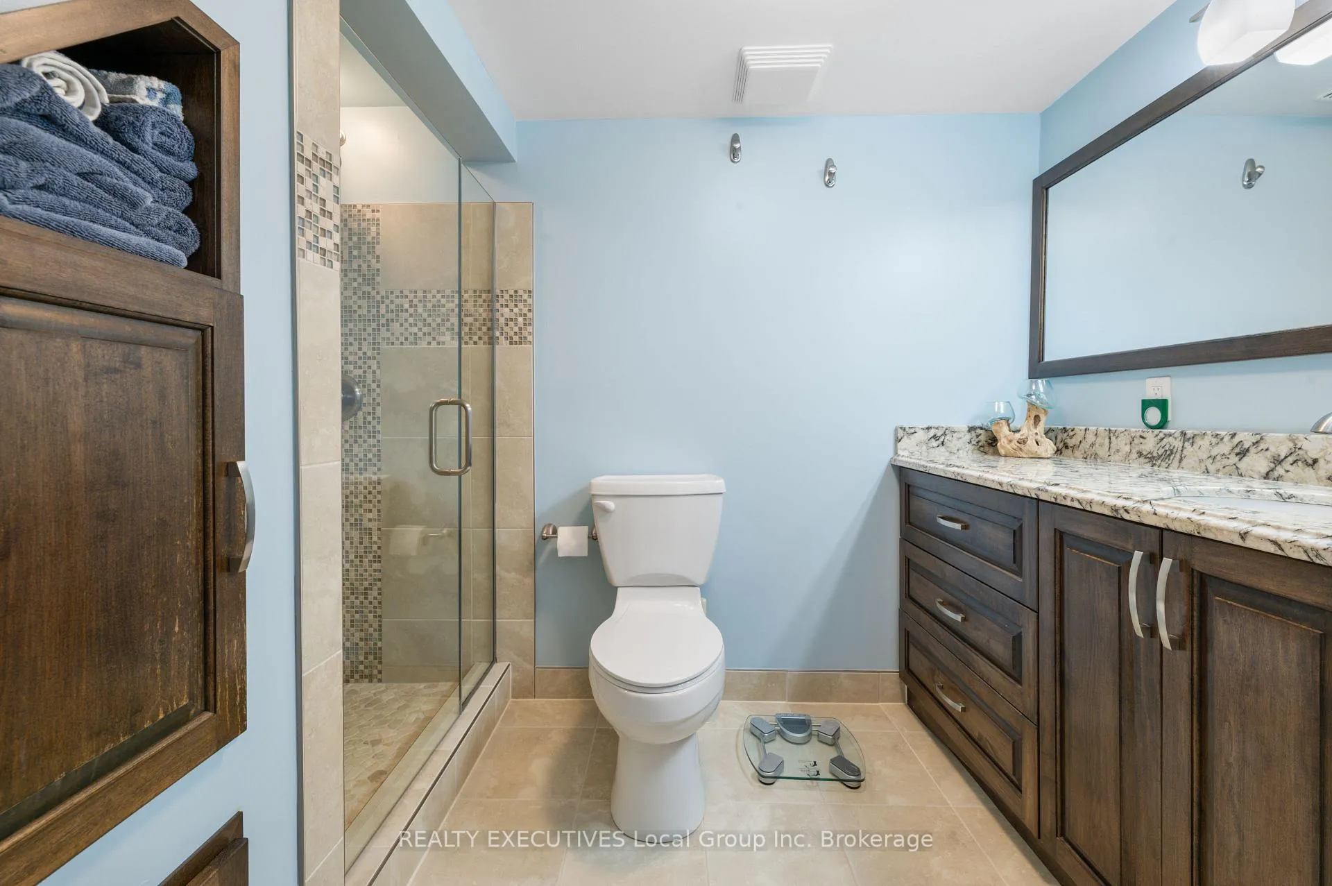 Photo 27 of 1452 Pinegrove Crescent, North Bay, West End — HOMEH