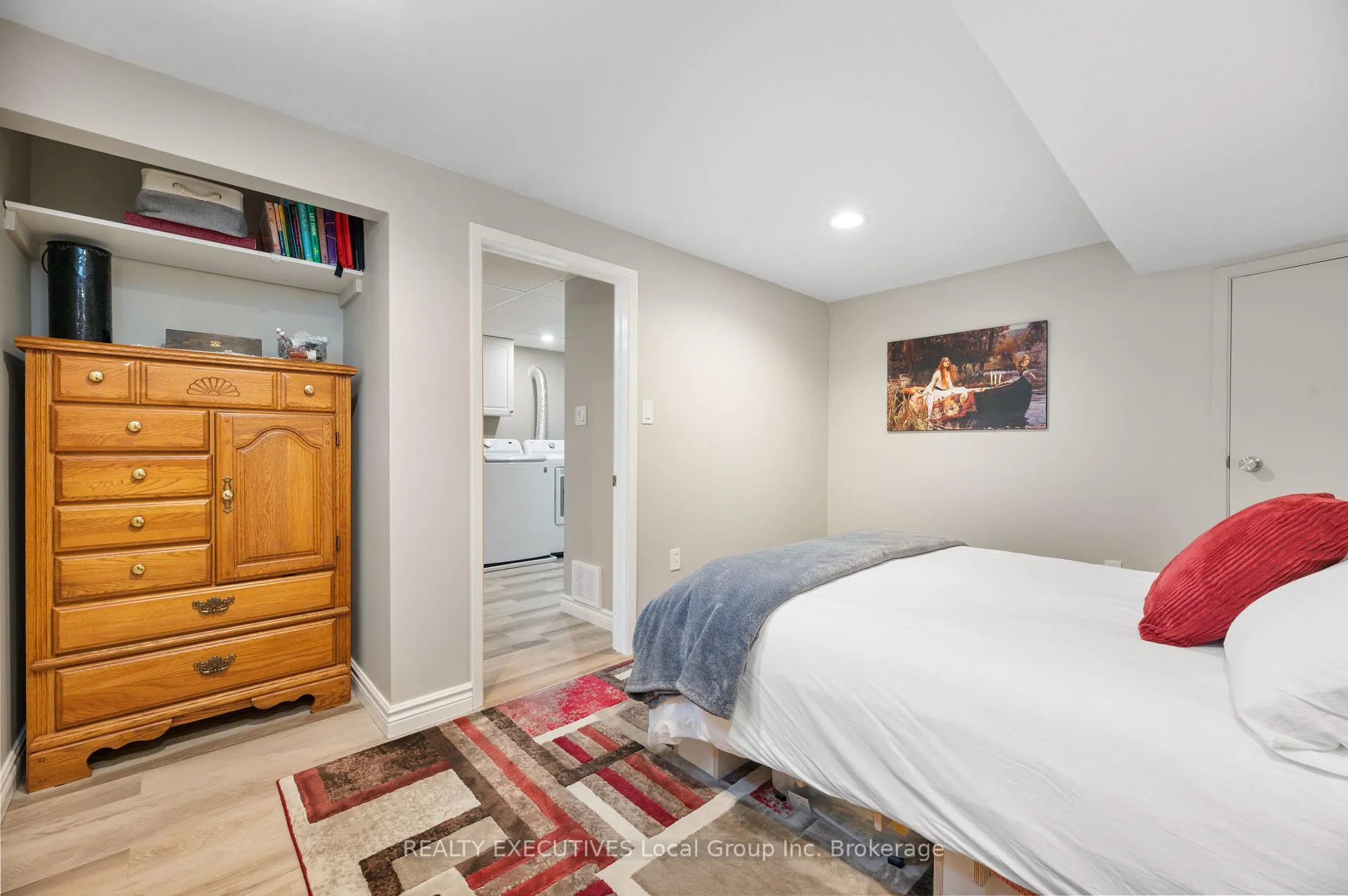 Photo 33 of 1452 Pinegrove Crescent, North Bay, West End — HOMEH