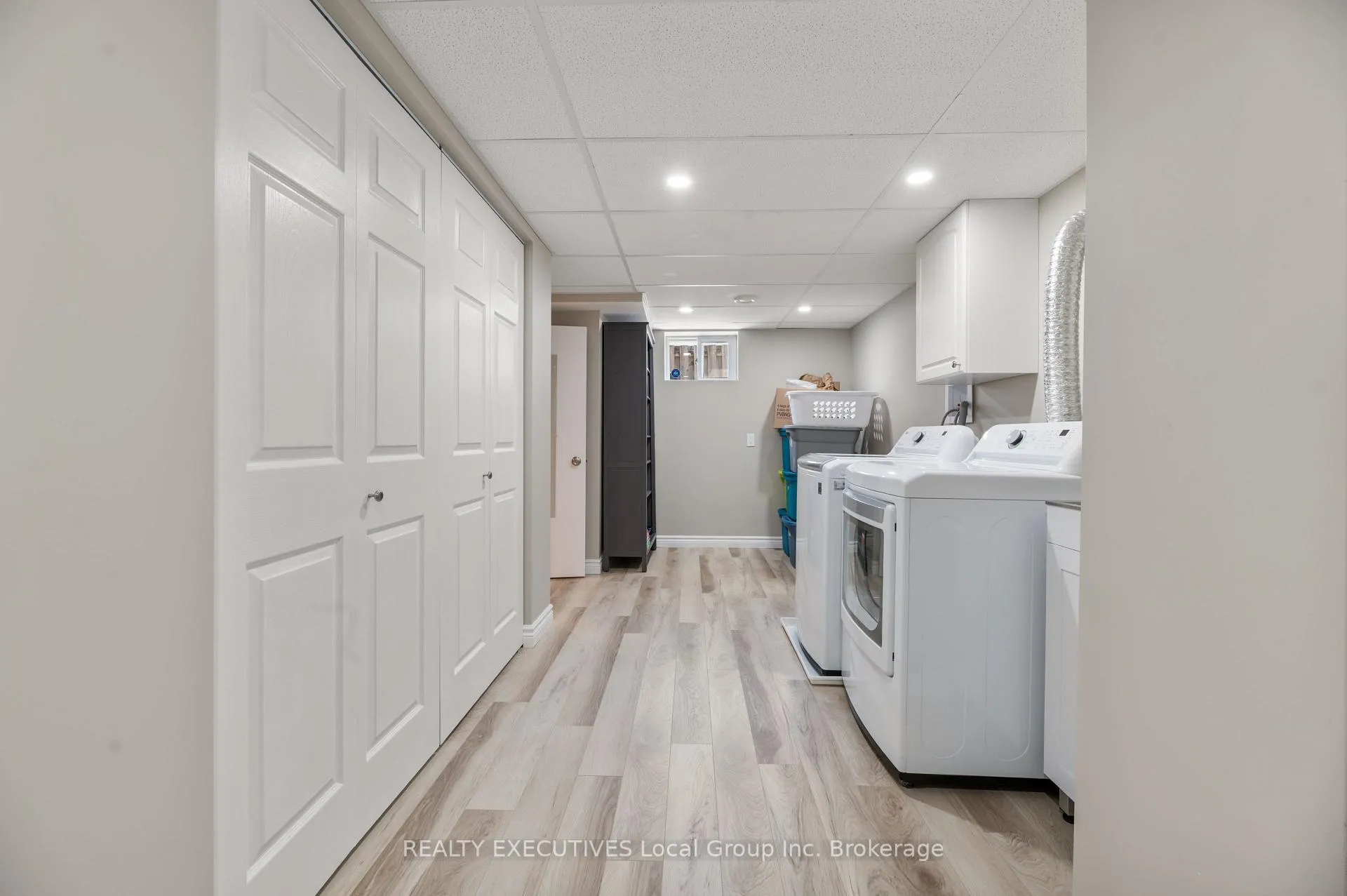 Photo 34 of 1452 Pinegrove Crescent, North Bay, West End — HOMEH