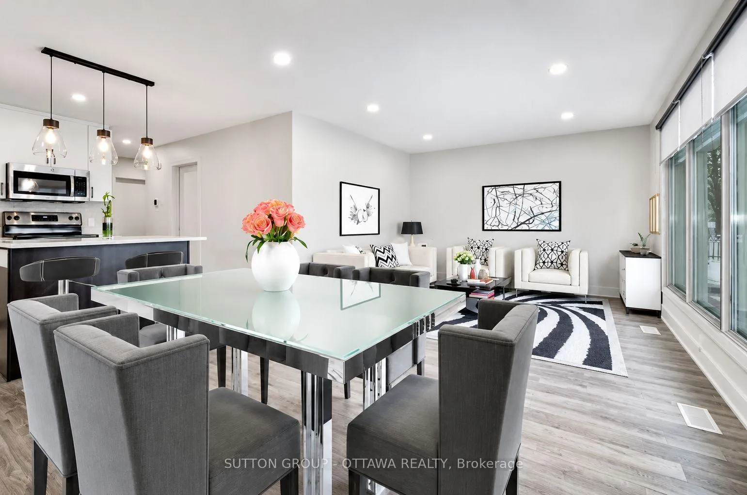 Photo 3 of 2087 Haig Drive, Ottawa, Elmvale Acres — HOMEH